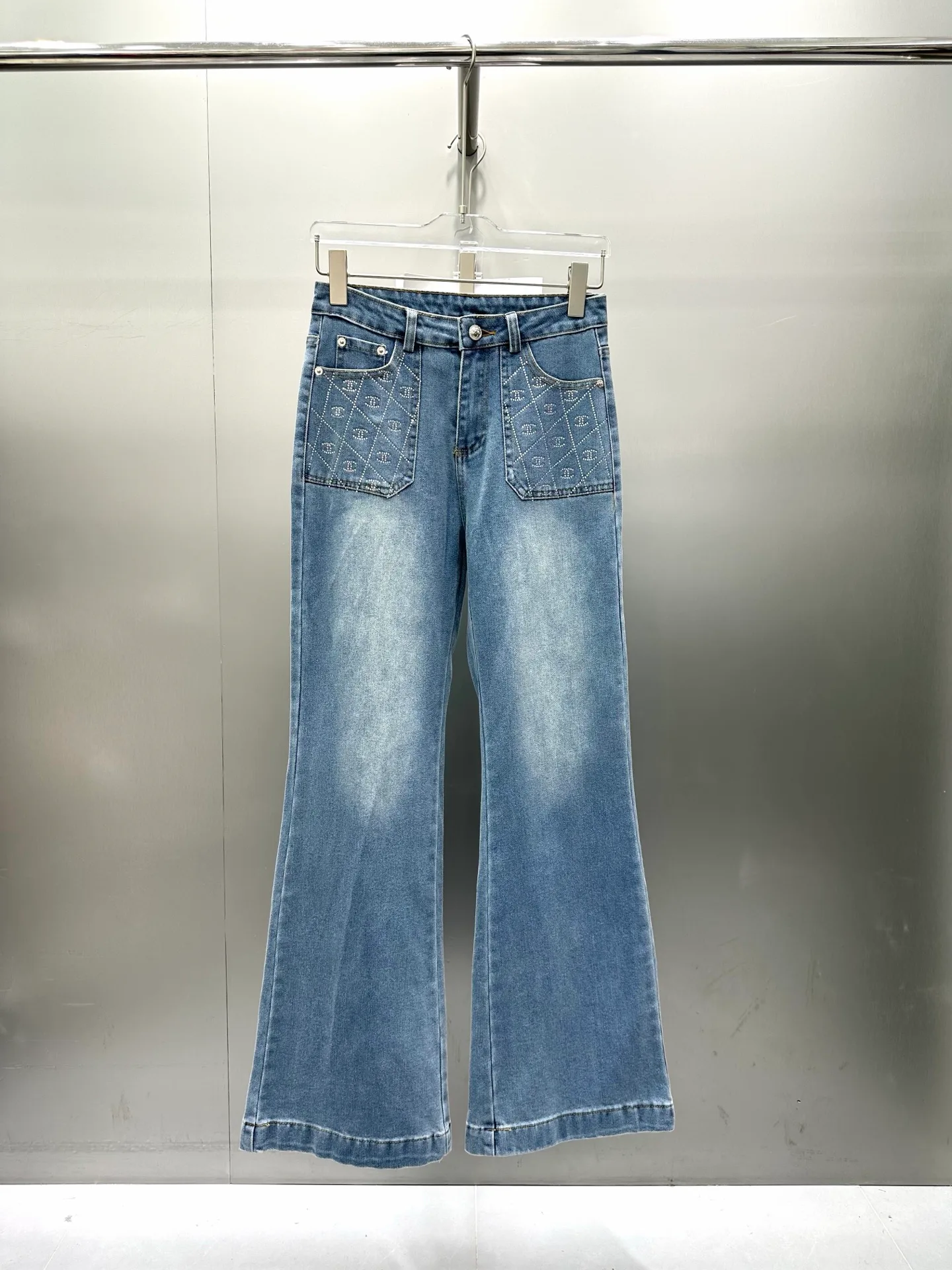 Джинсы Женские Chanel 10117322