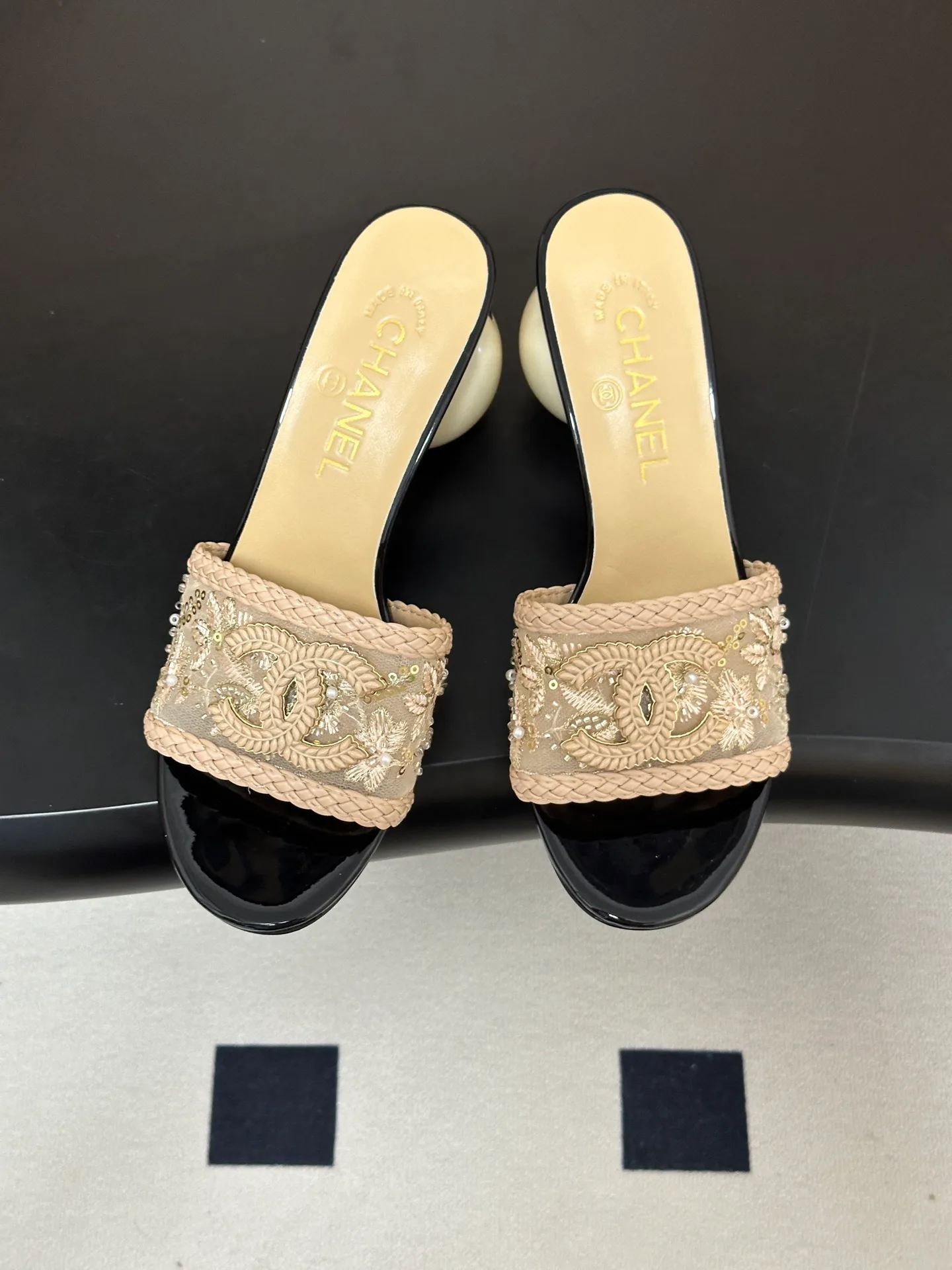 Босоножки Женские Chanel 17403442