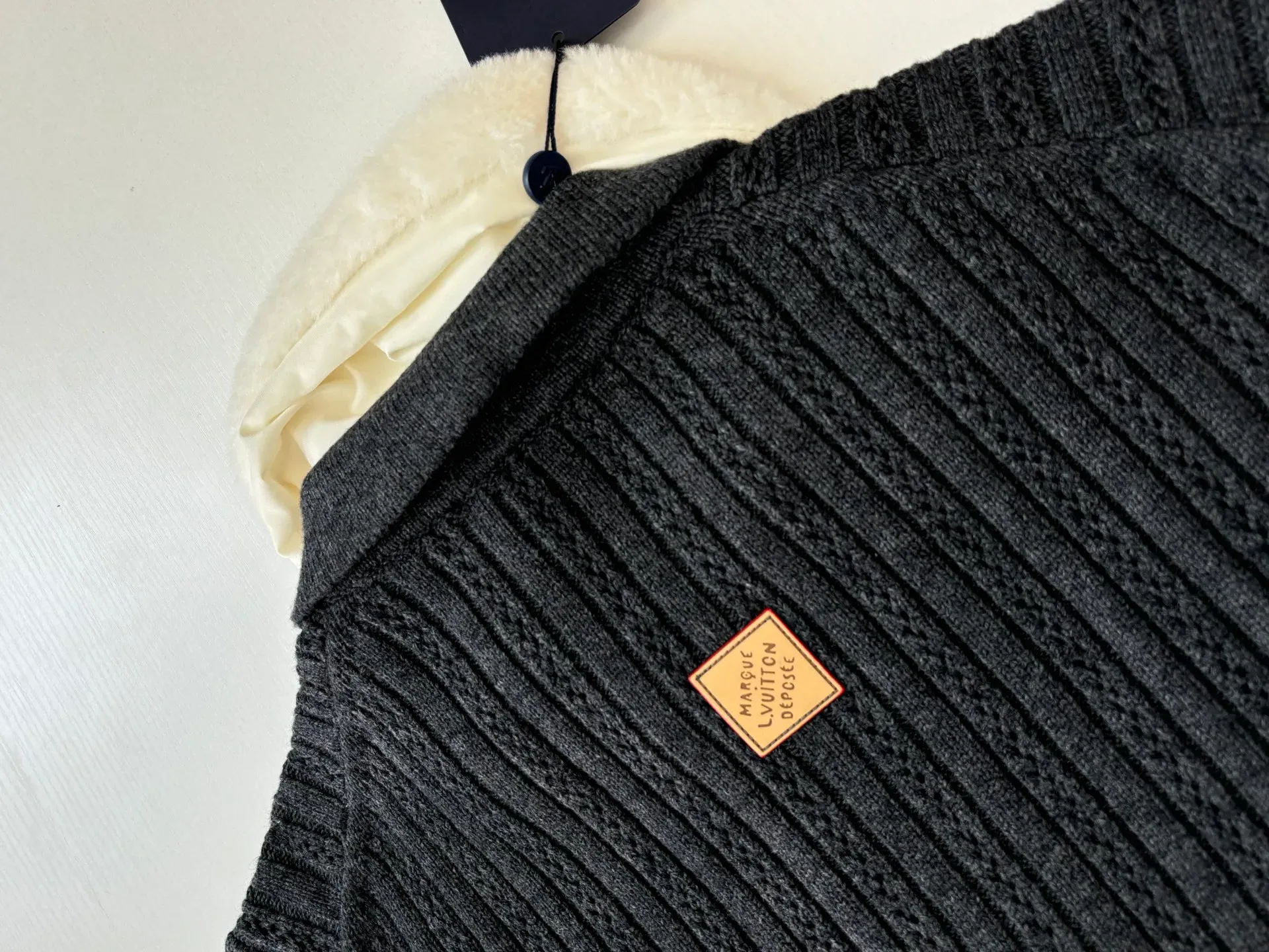 Джемперы И Свитеры Женские Louis Vuitton 688152