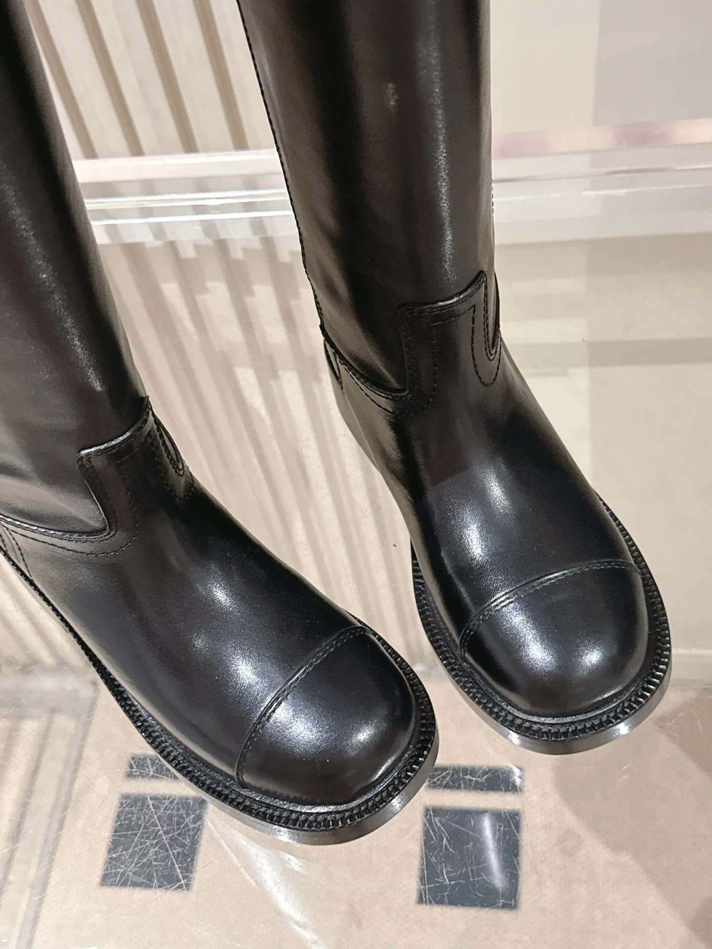 Сапоги Женские Chanel 17892583