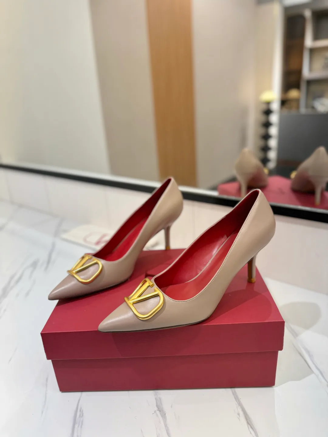 Босоножки Женские Valentino 11516293