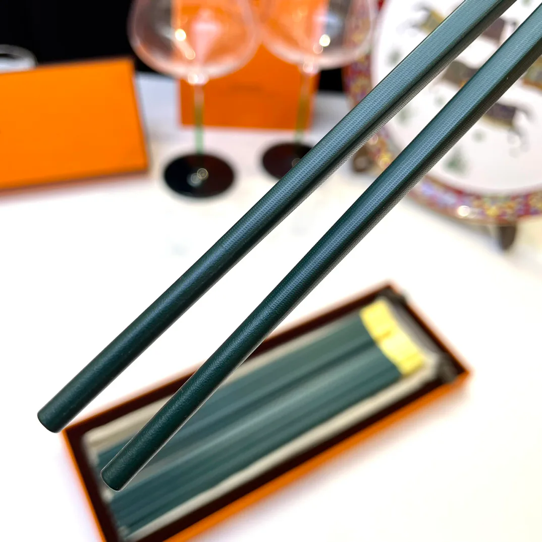 Посуда Hermes 380088