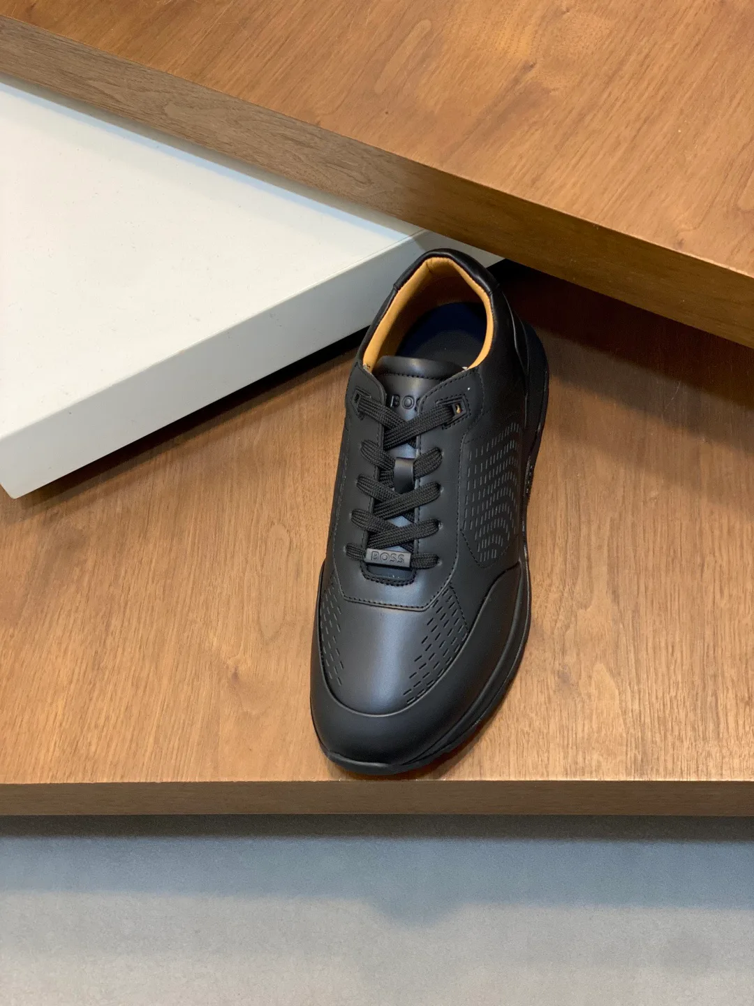 Кроссовки Мужские Hugo Boss 338041