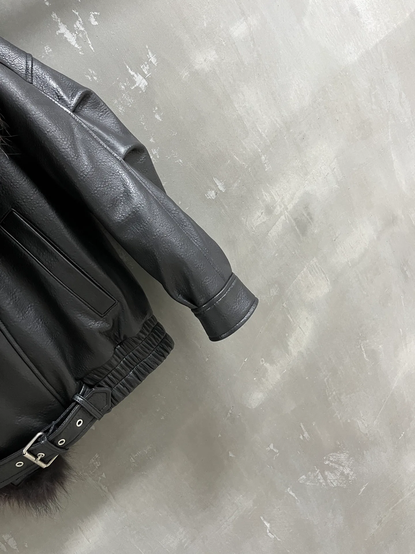 Кожаные Куртки И Дублёнки Женские Saint Laurent 18630174