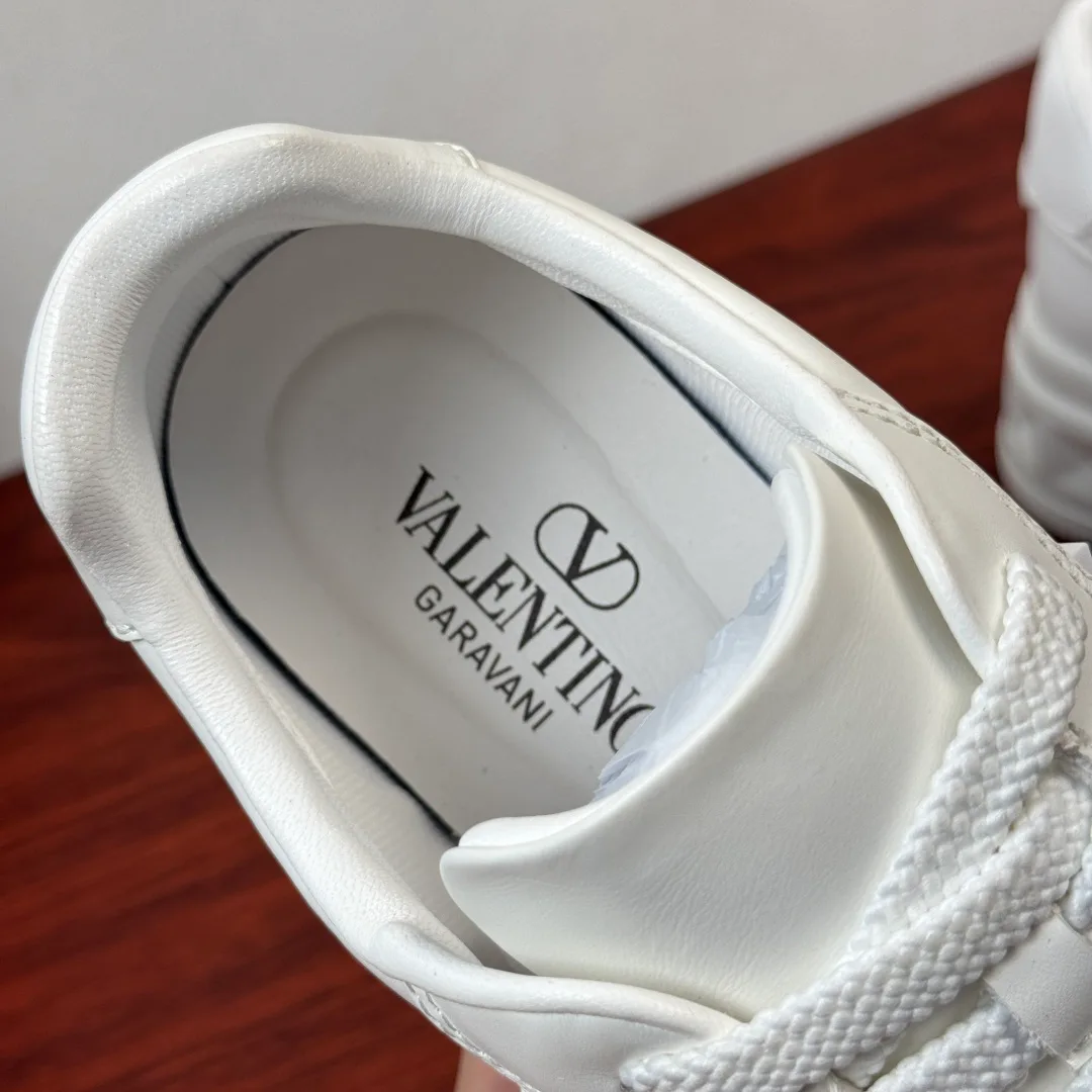 Кроссовки Мужские Valentino 13435975