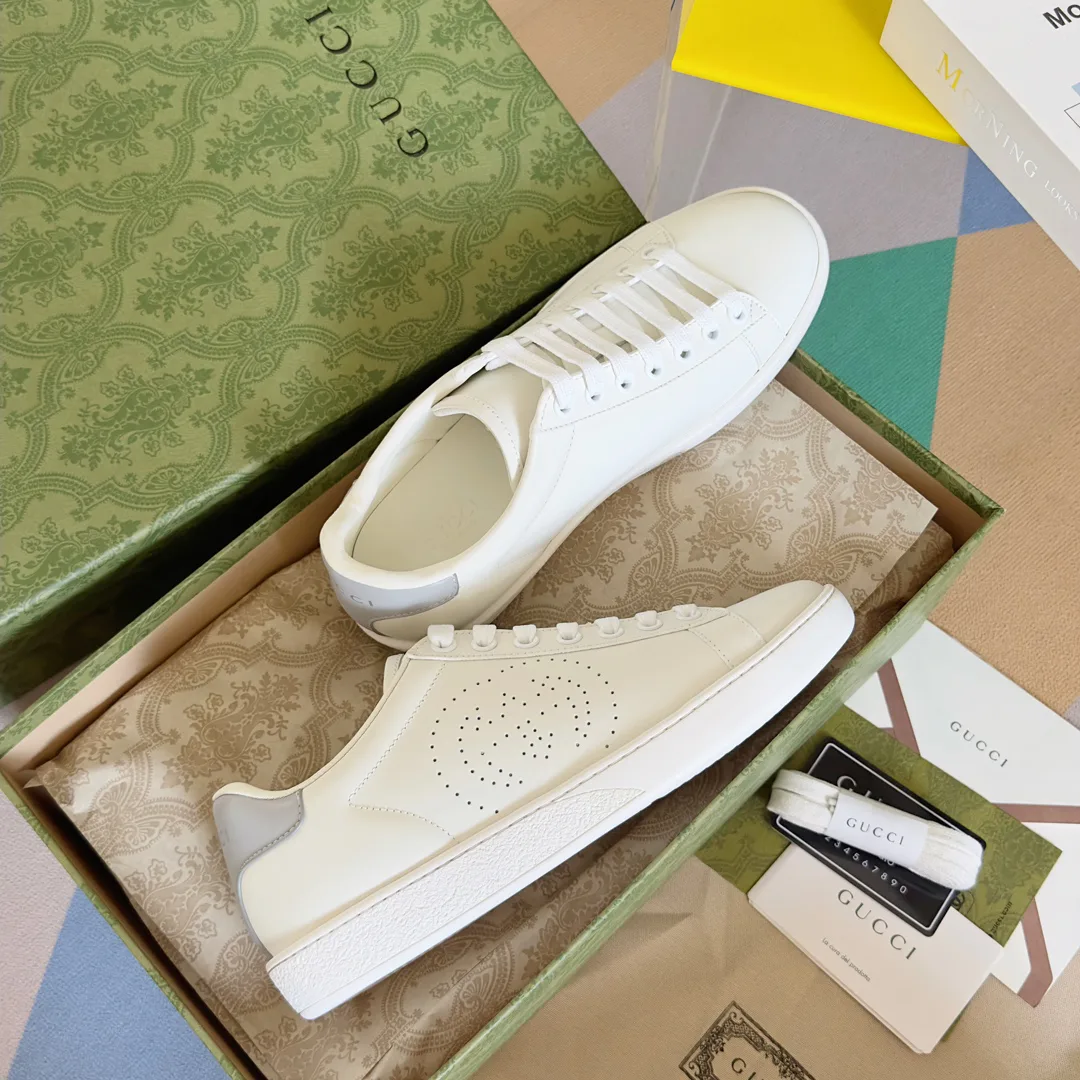 Кроссовки Женские Gucci 17620481