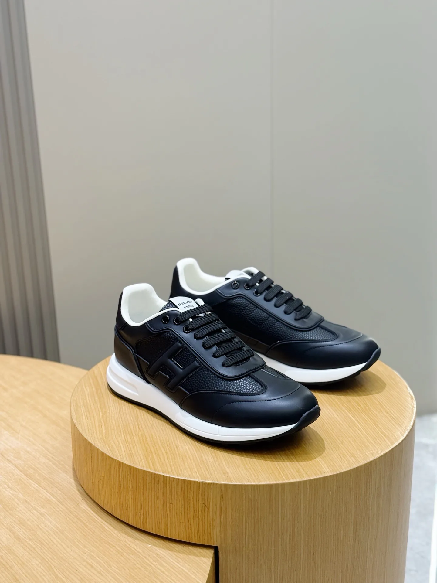 Кроссовки Мужские Hermes 11700057