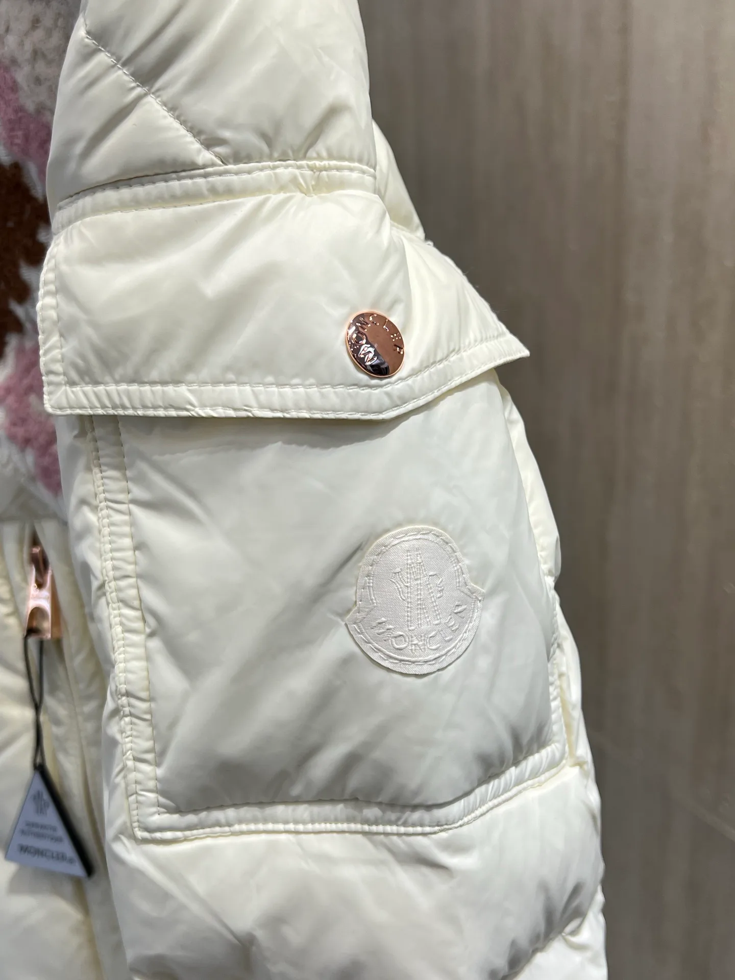 Куртки И Пуховики Мужские Moncler 18231719