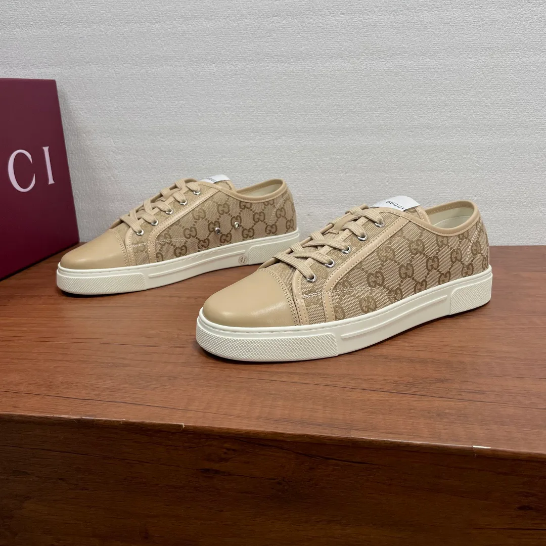 Кеды Женские Gucci 12672544