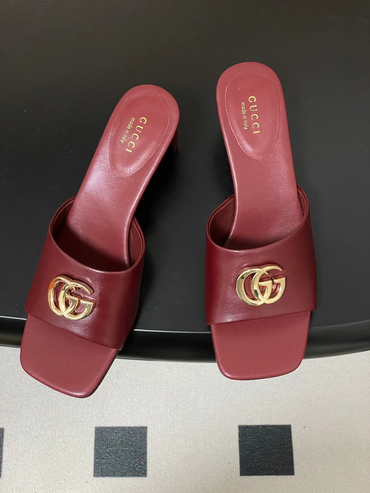 Босоножки Женские Gucci 10395325