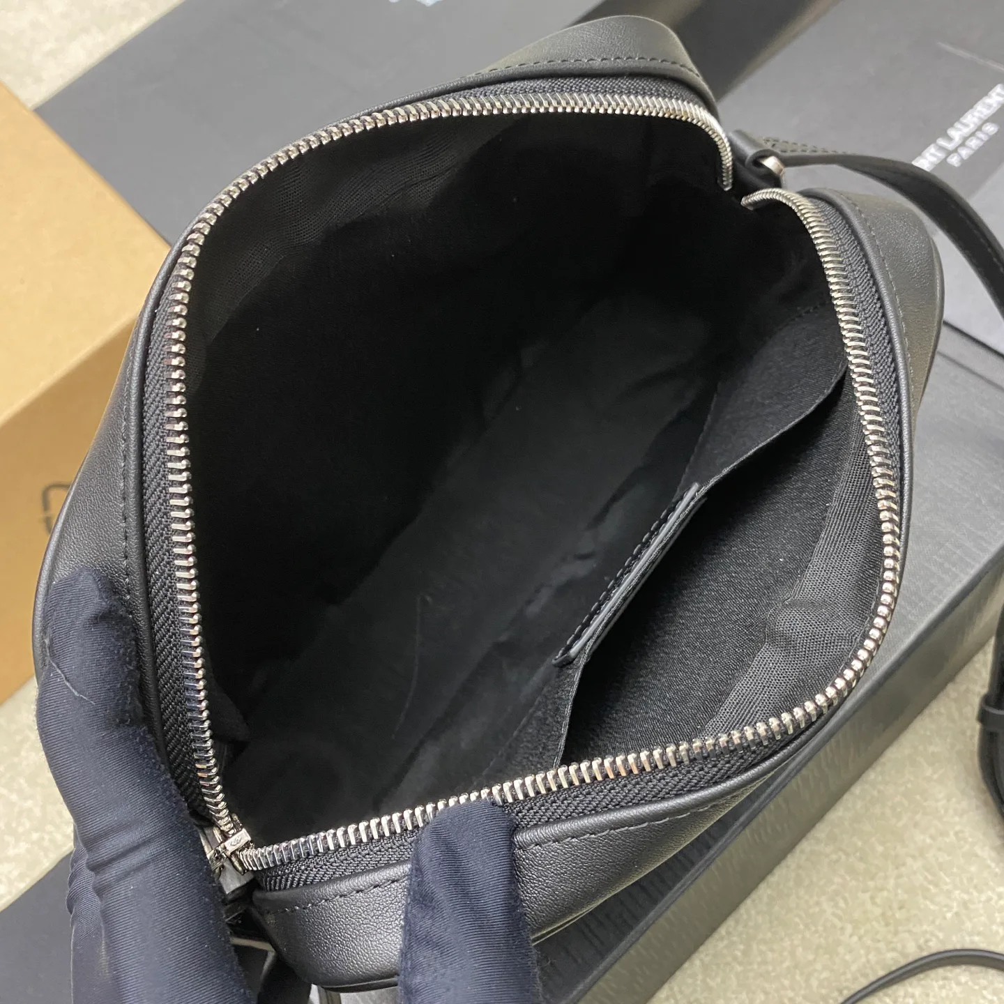 Сумки На Ремне Женские Saint Laurent 5063904