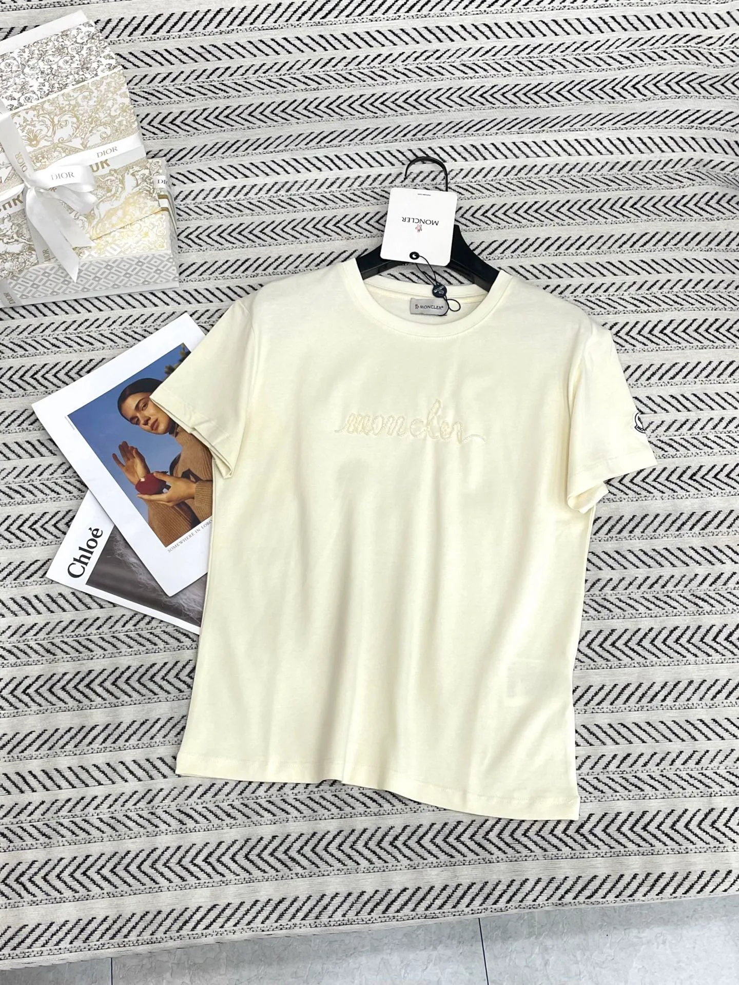 Футболки Женские Moncler 4875056