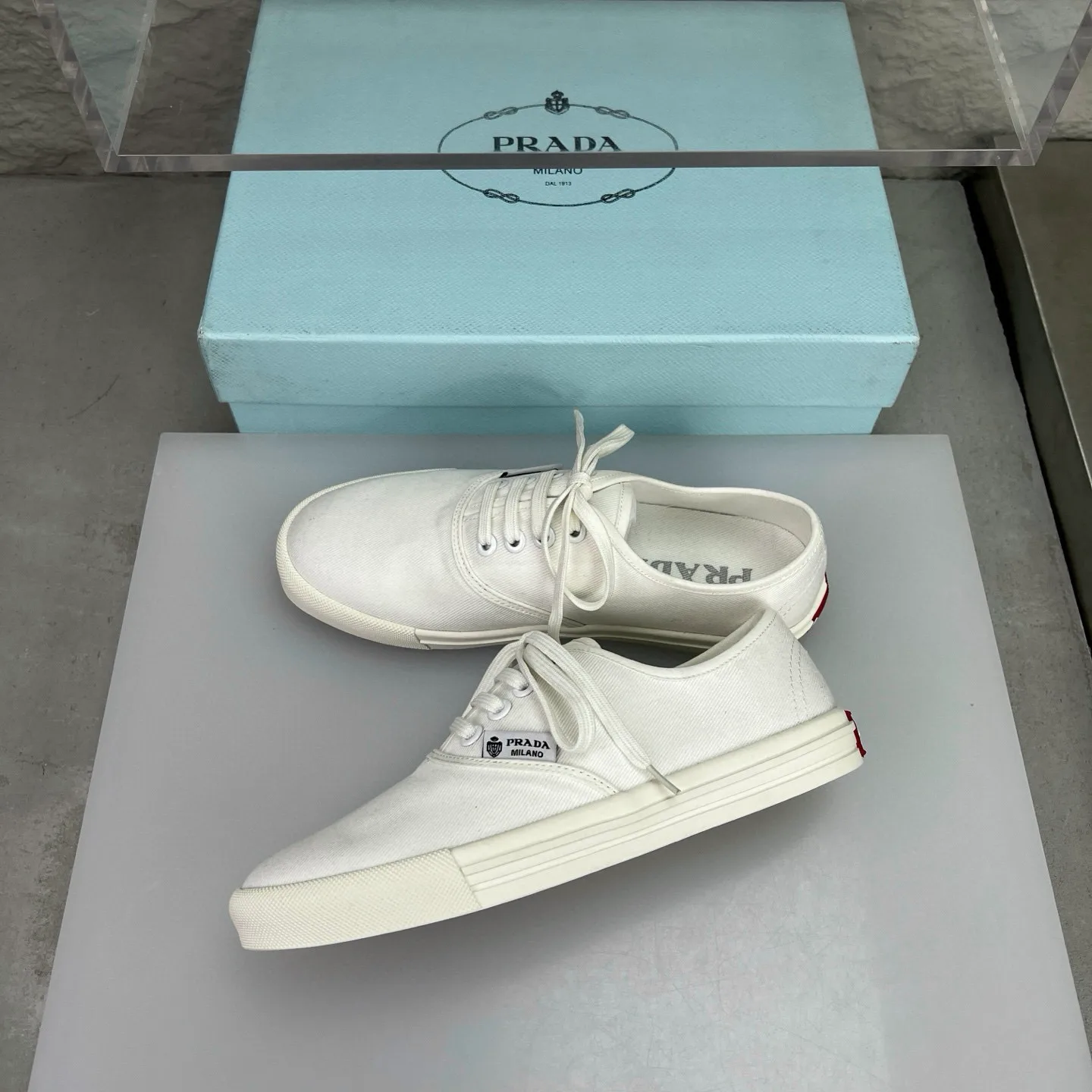 Кеды Женские Prada 11638045