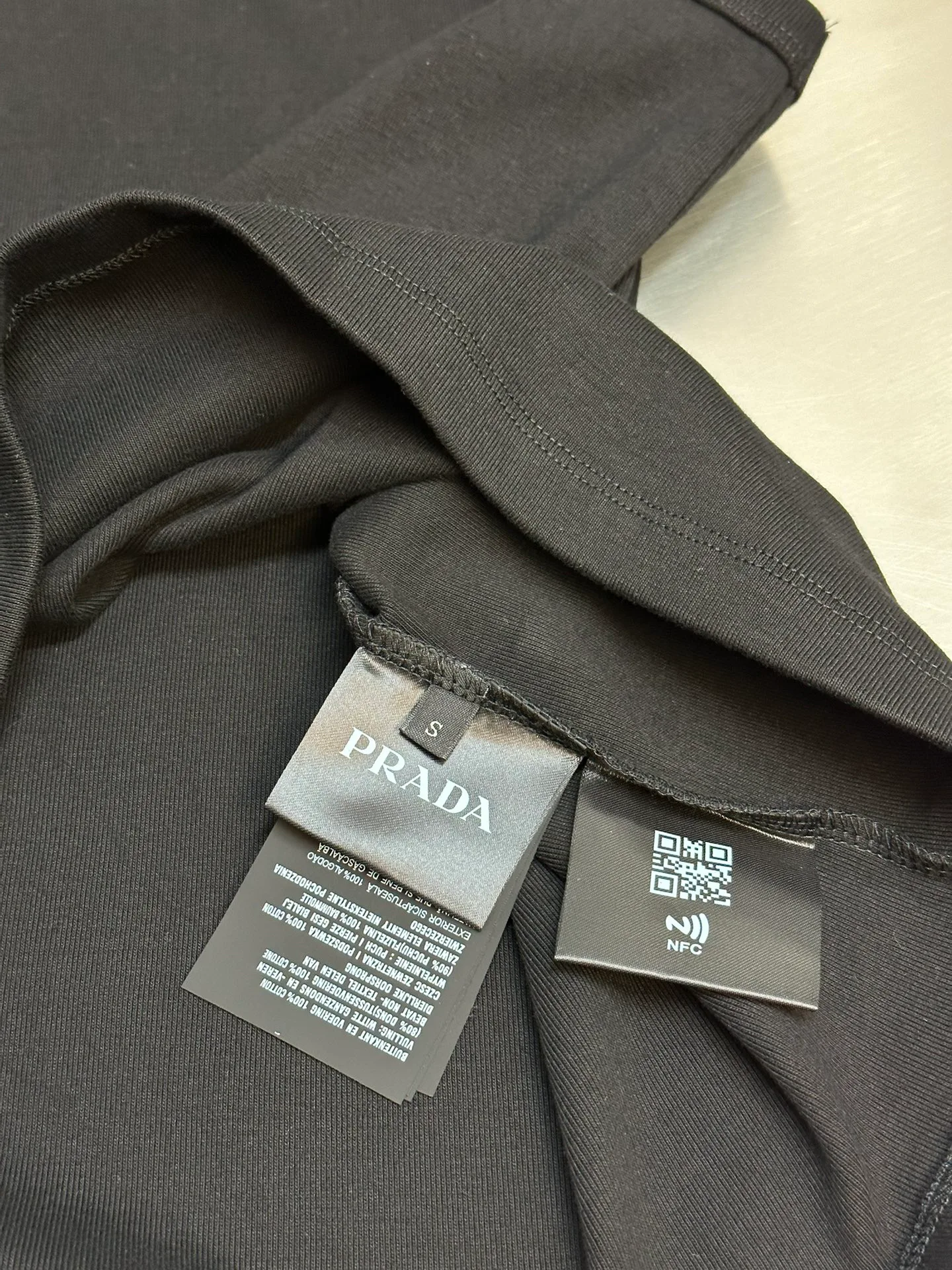 Футболки Мужские Prada 11756395