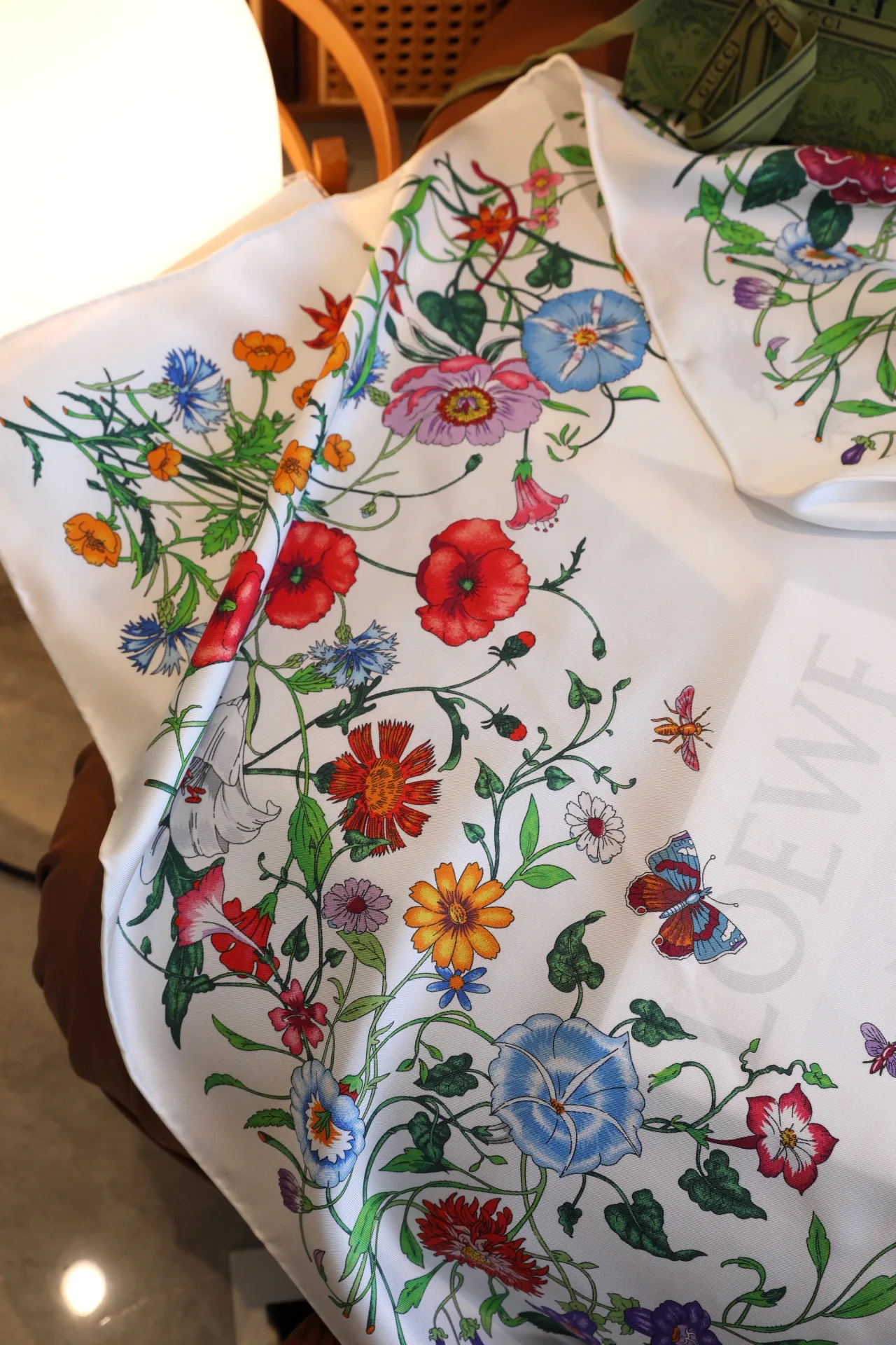 Шарфы Gucci 9648216