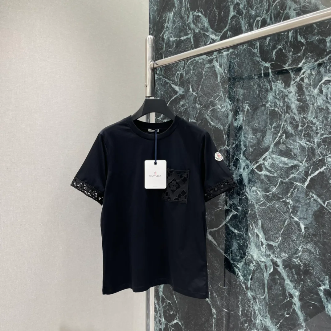 Футболки Женские Moncler 11700312