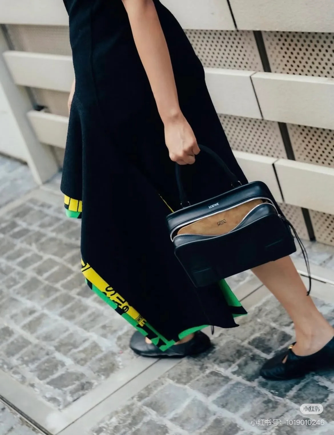 Классические Сумки Женские Loewe 11892168