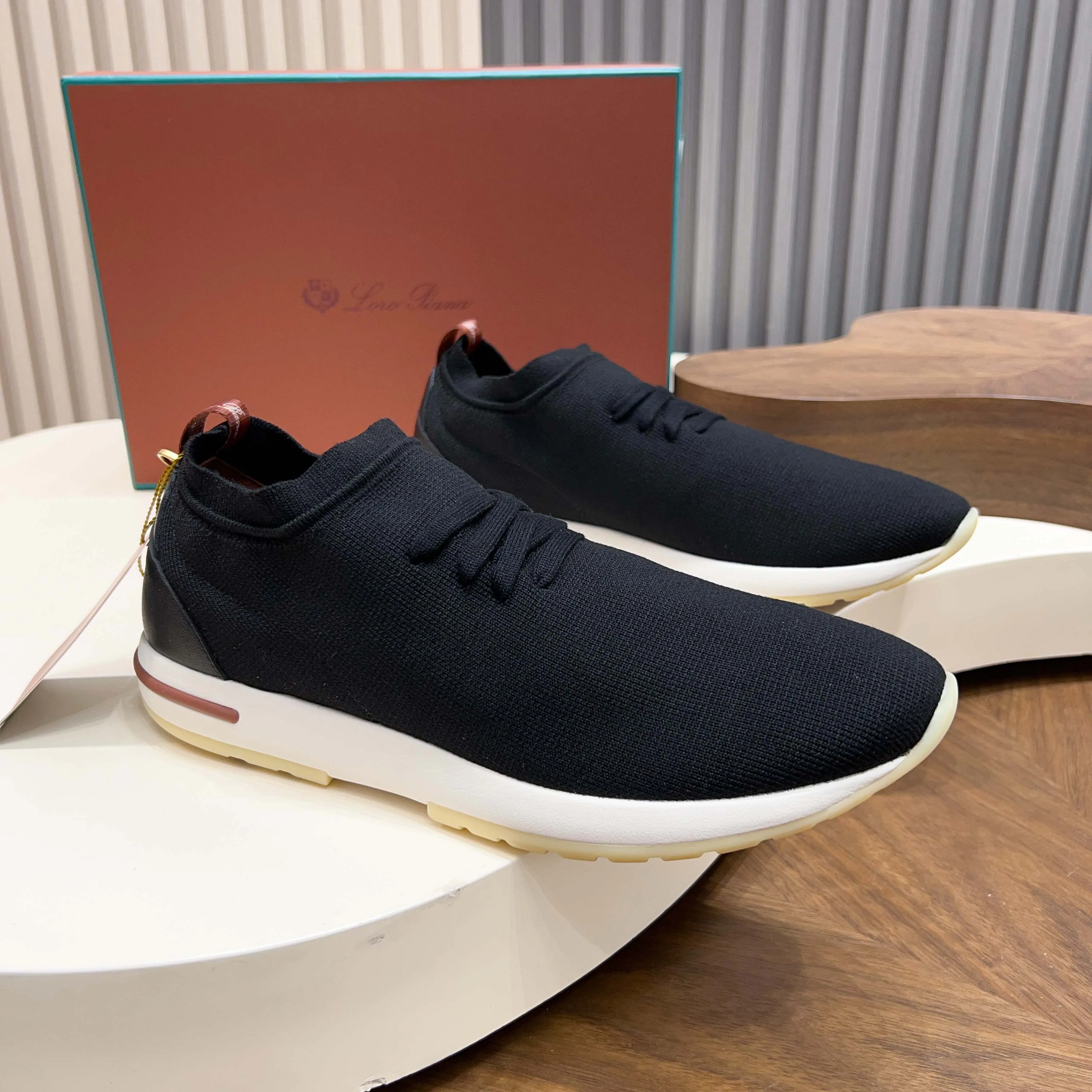 Кроссовки Мужские Loro Piana 18250744