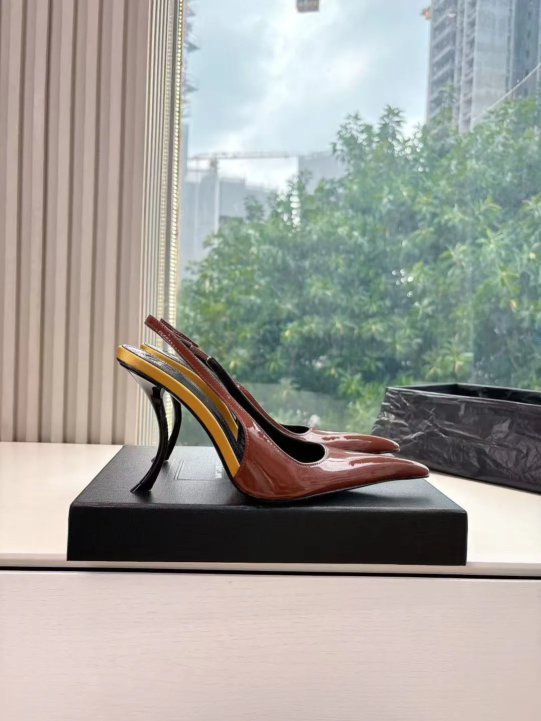 Туфли Женские Saint Laurent 11925618