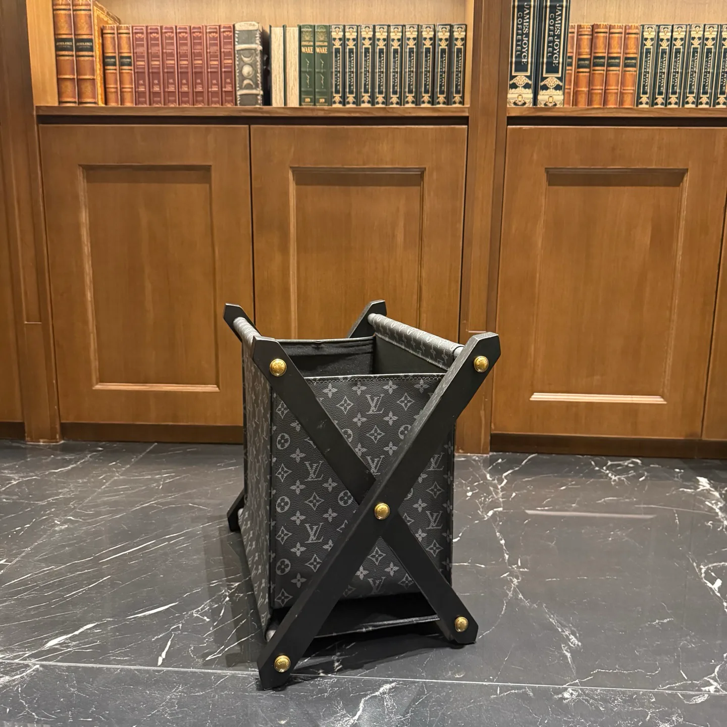 Текстиль Louis Vuitton 11272262