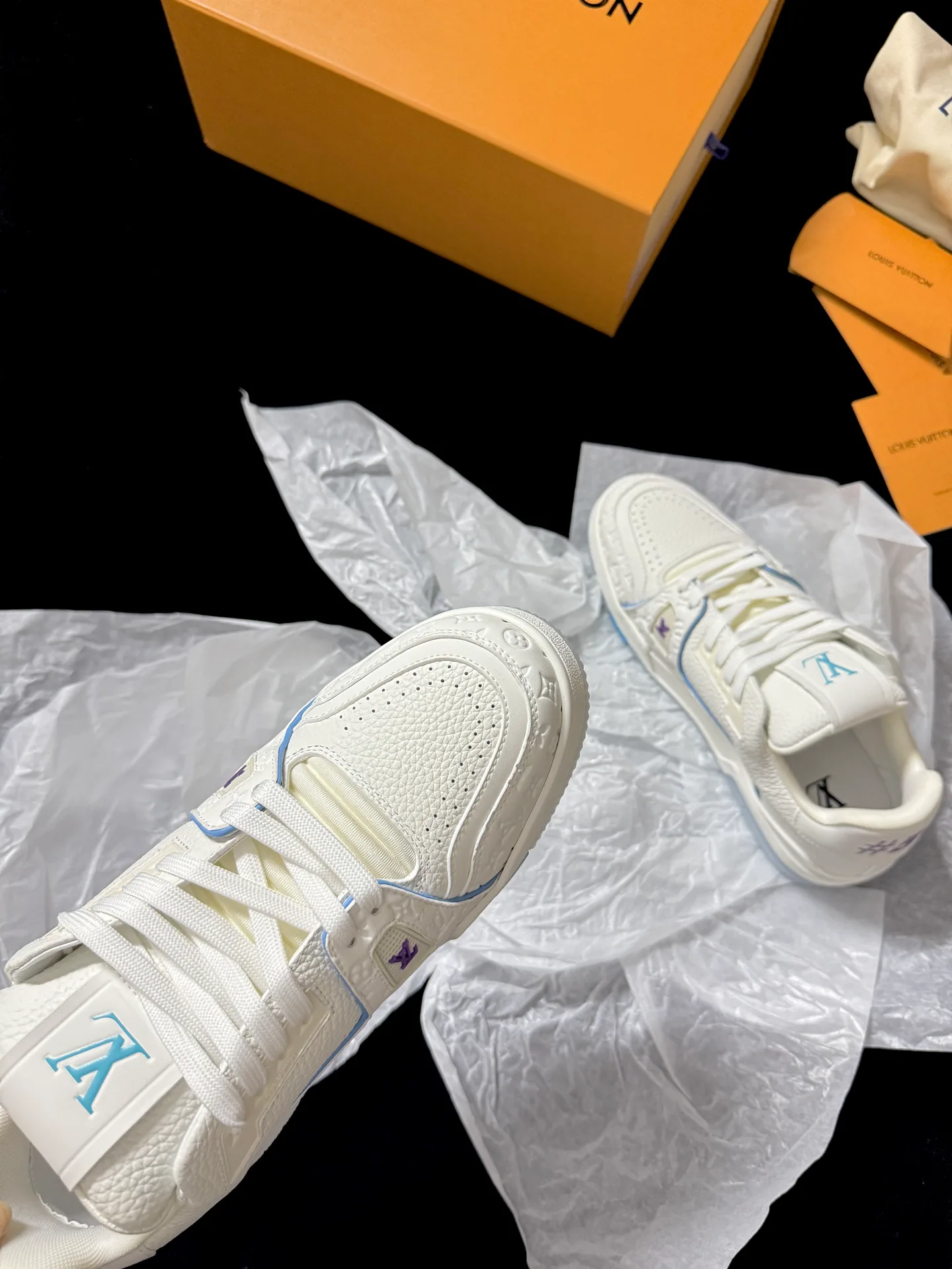 Кроссовки Женские Louis Vuitton 91224