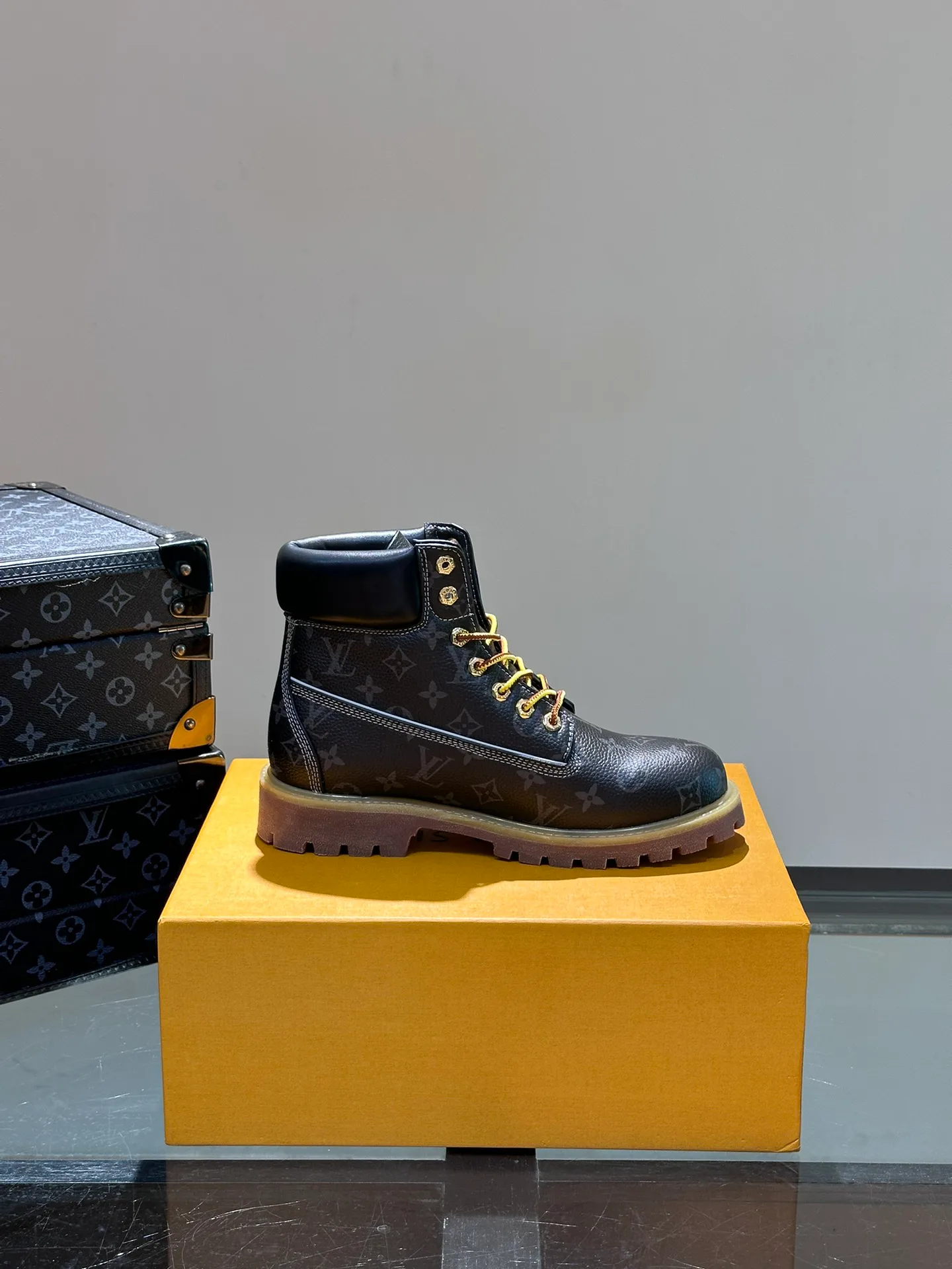 Ботинки Мужские Louis Vuitton 17955337