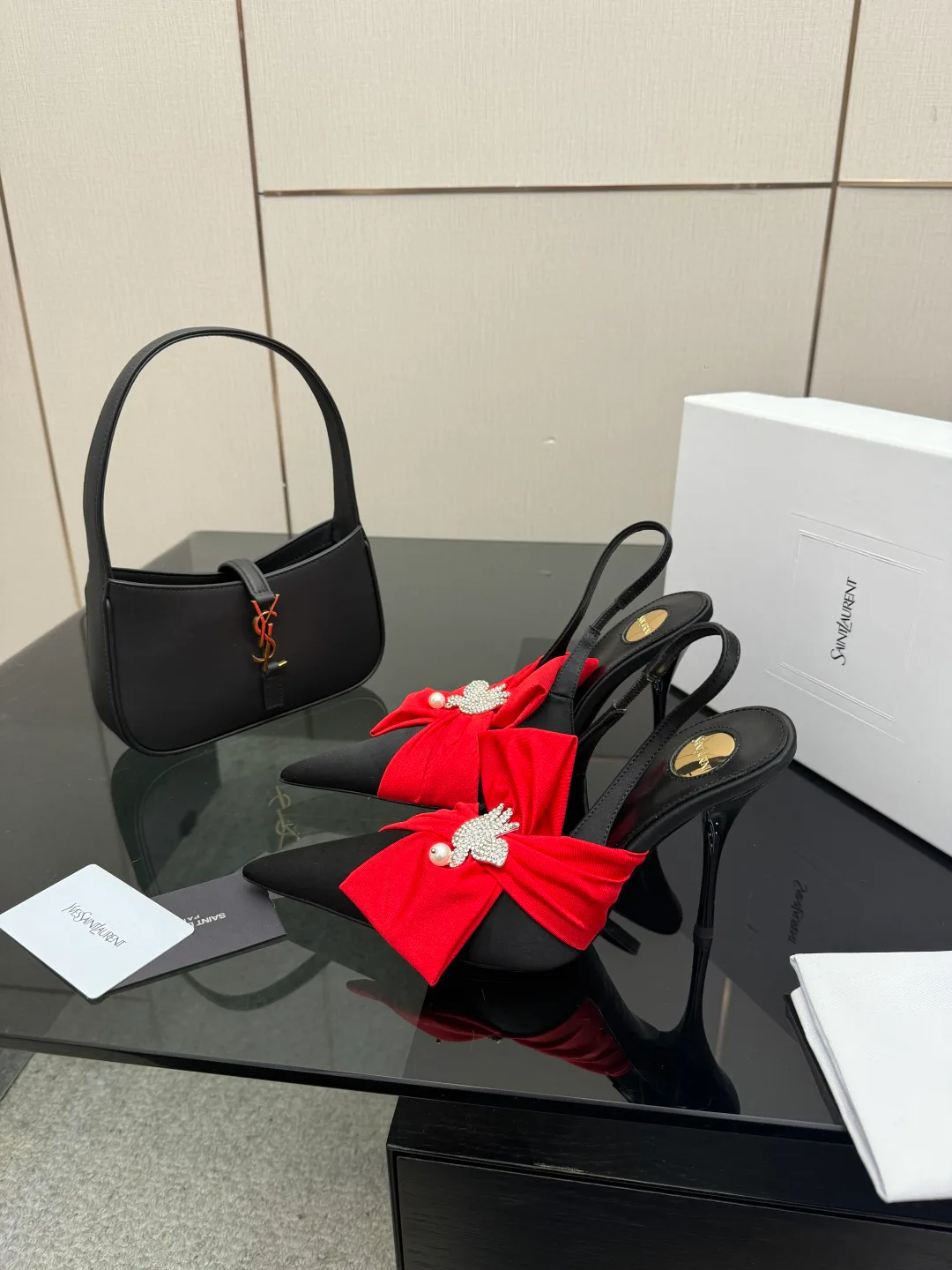 Туфли Женские Saint Laurent 2597137