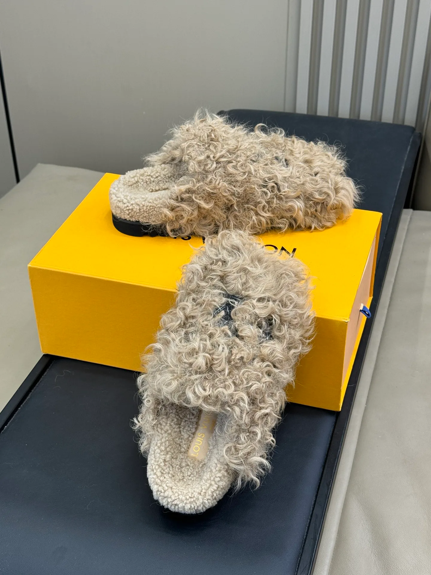 Сабо Женские Louis Vuitton 137520