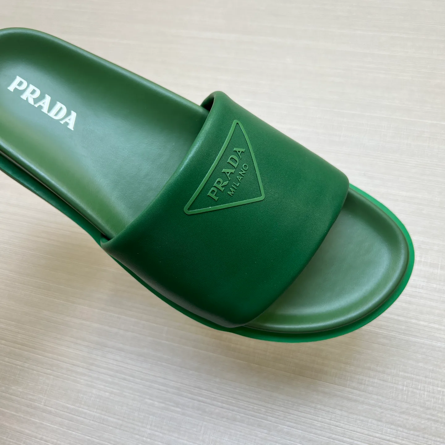 Шлепанцы Мужские Prada 30511