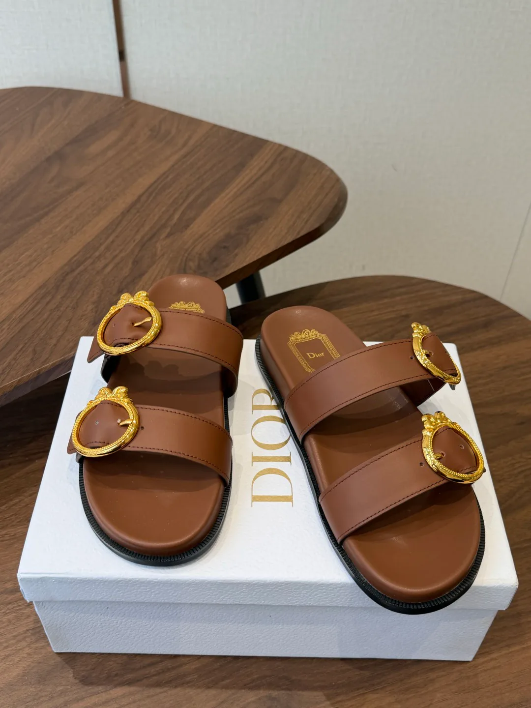Шлепанцы Женские Christian Dior 17461308