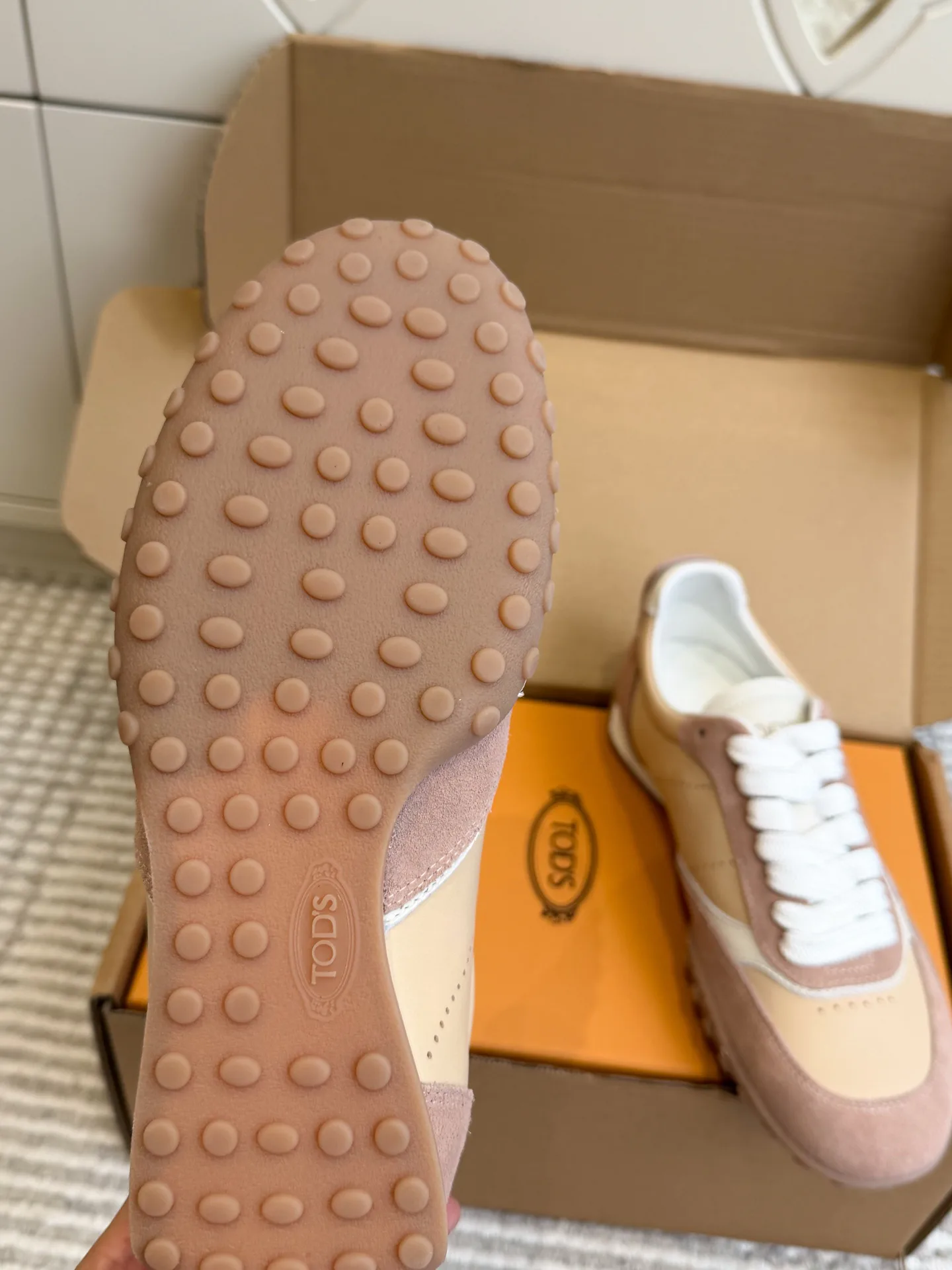 Кроссовки Женские Tod's 18360490
