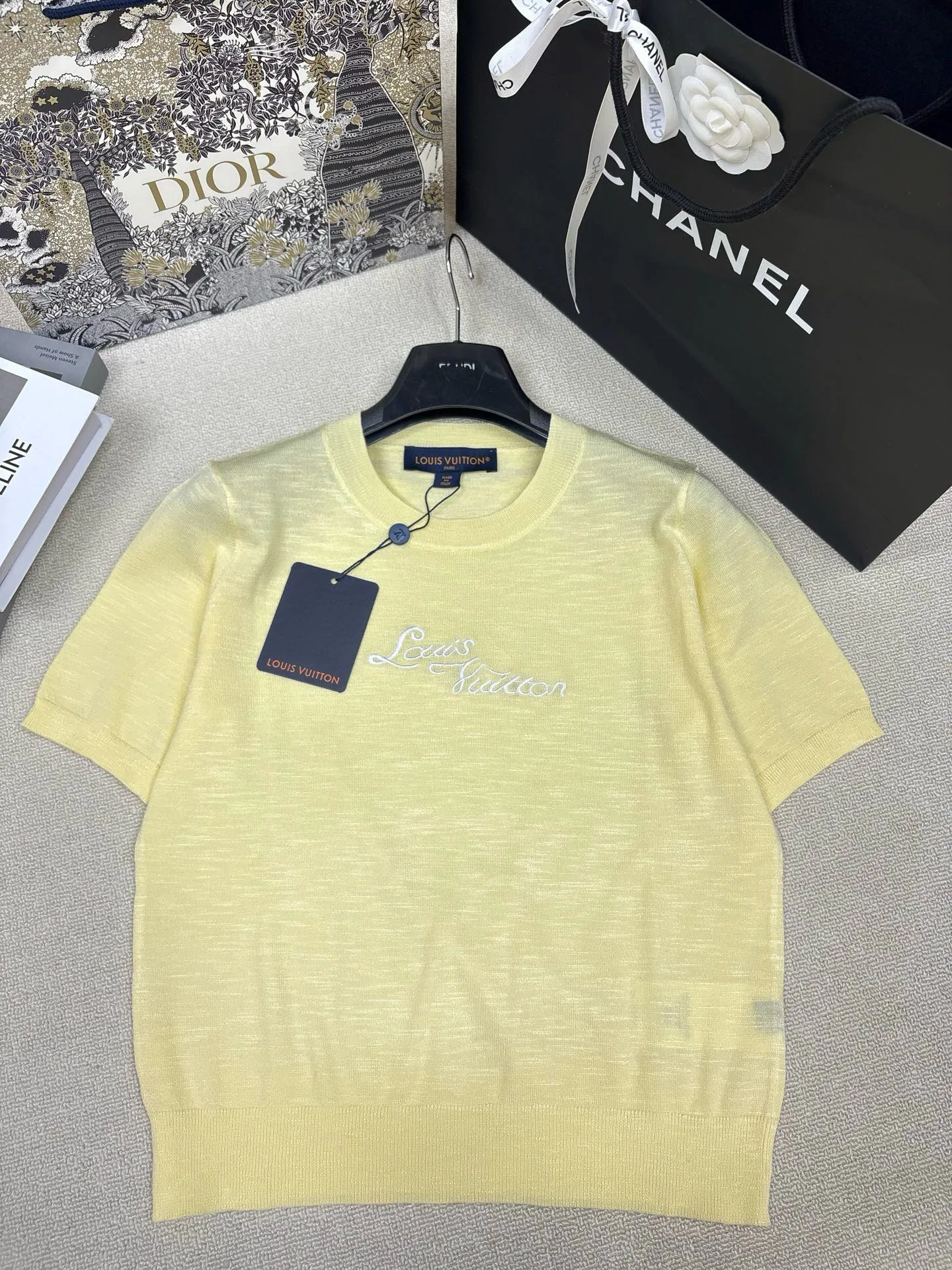Футболки Женские Louis Vuitton 17387634