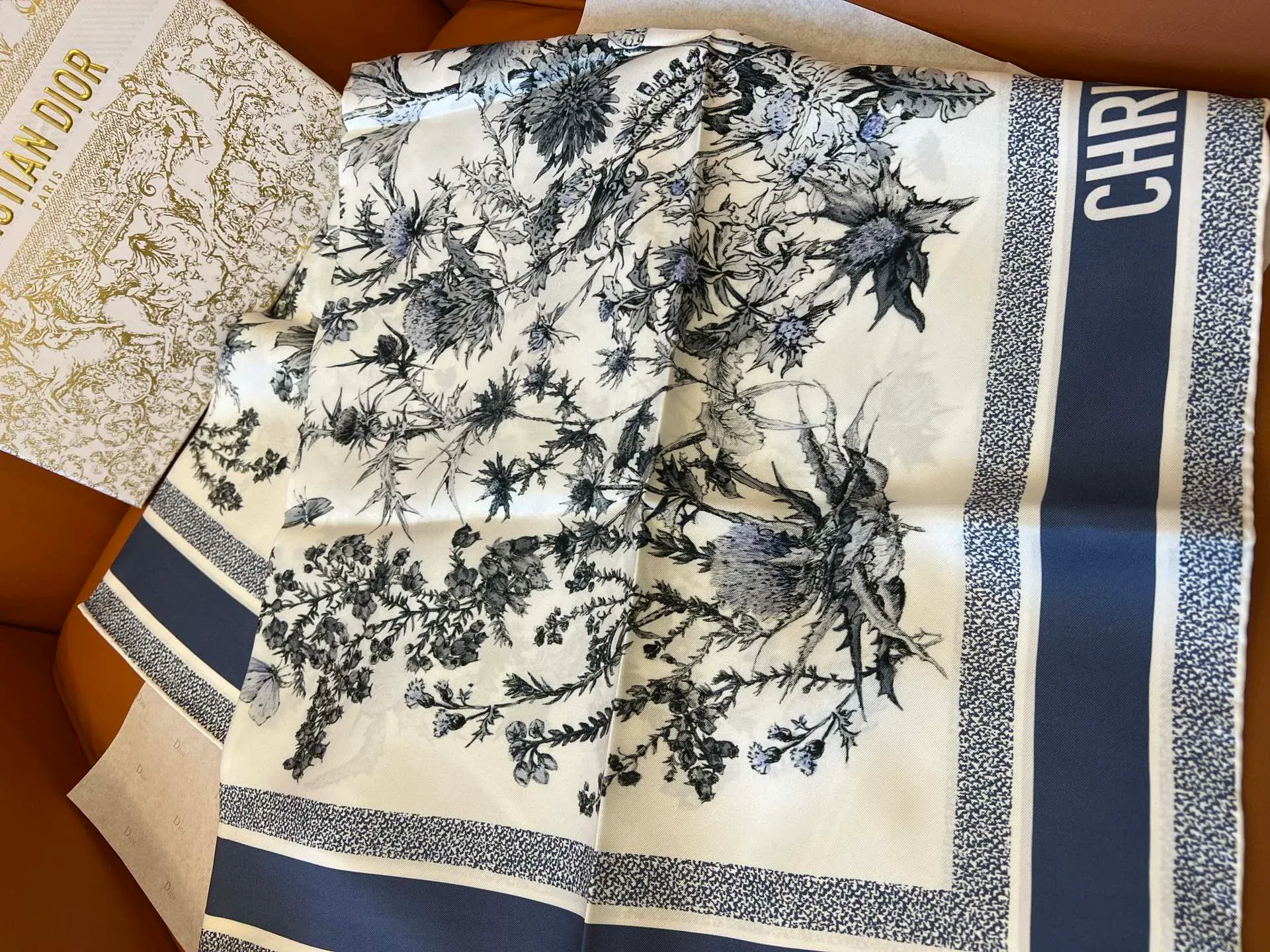 Платки Christian Dior 1808995