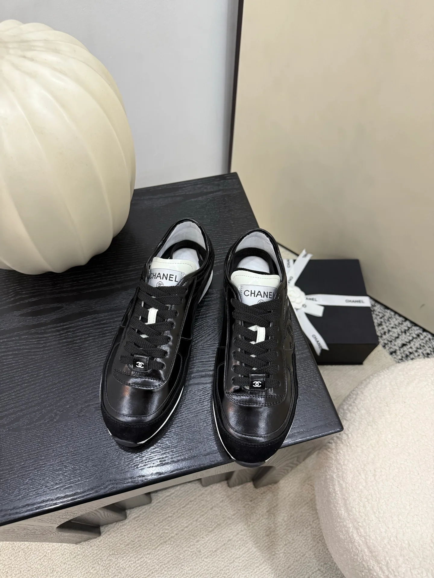 Кроссовки Женские Chanel 85136