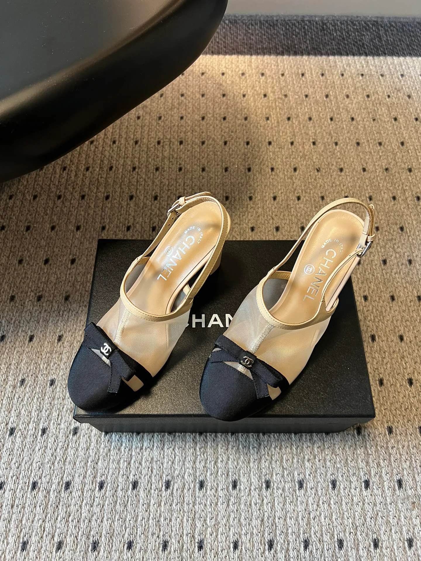 Босоножки Женские Chanel 11685407