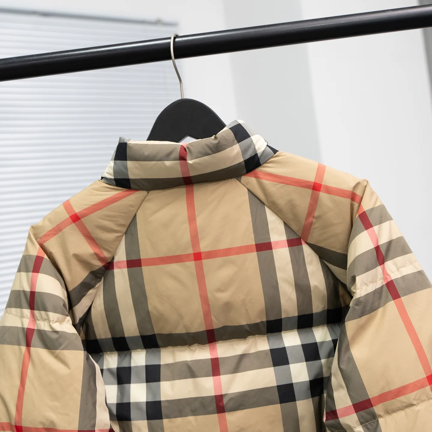 Куртки И Пуховики Женские Burberry 428038