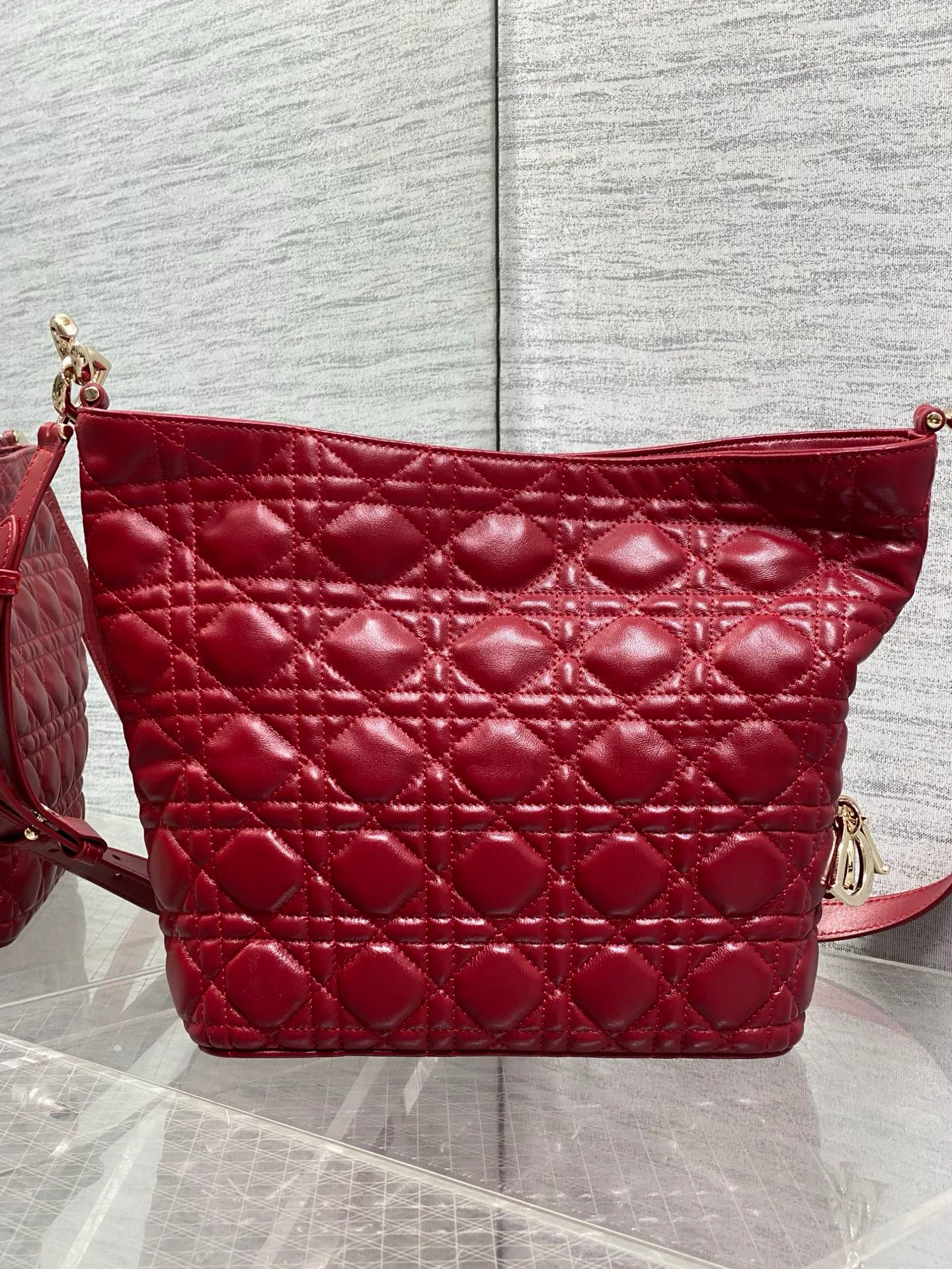 Классические Сумки Женские Christian Dior 18242106