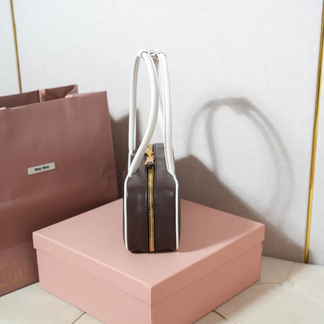 Классические Сумки Женские Miu Miu 11402803