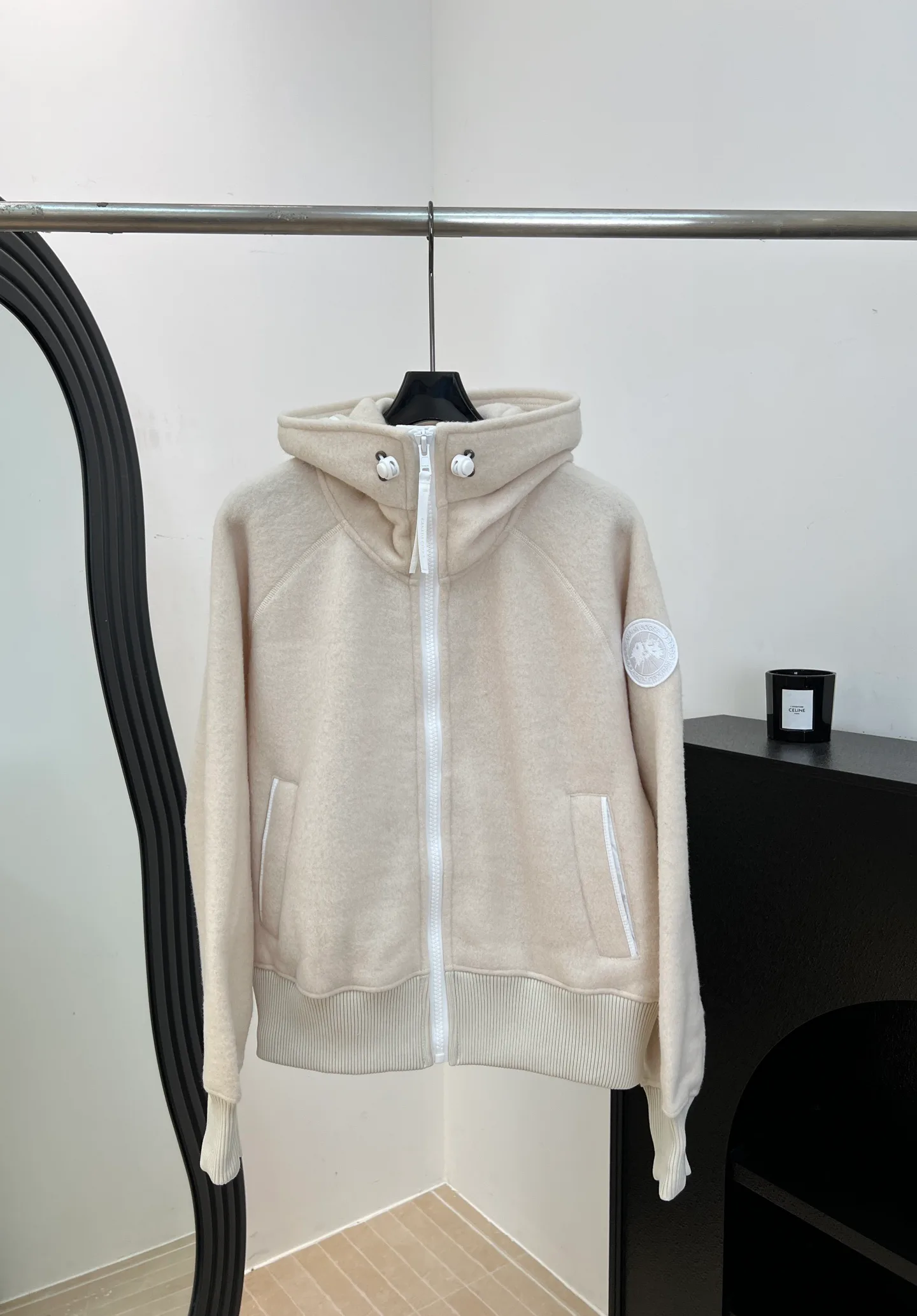 Куртки И Пуховики Женские Canada Goose 17923102