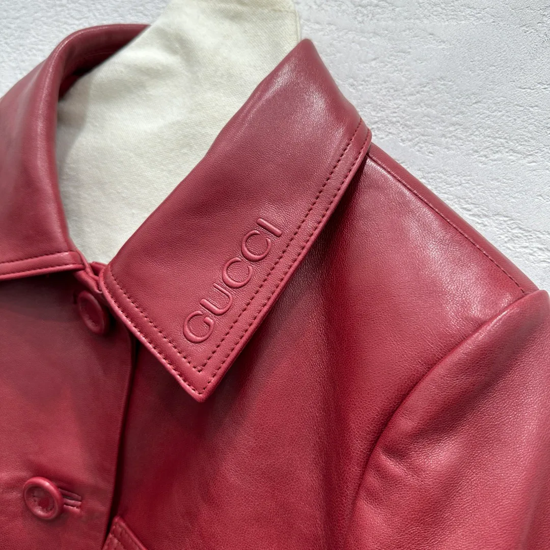 Кожаные Куртки И Дублёнки Женские Gucci 11520143