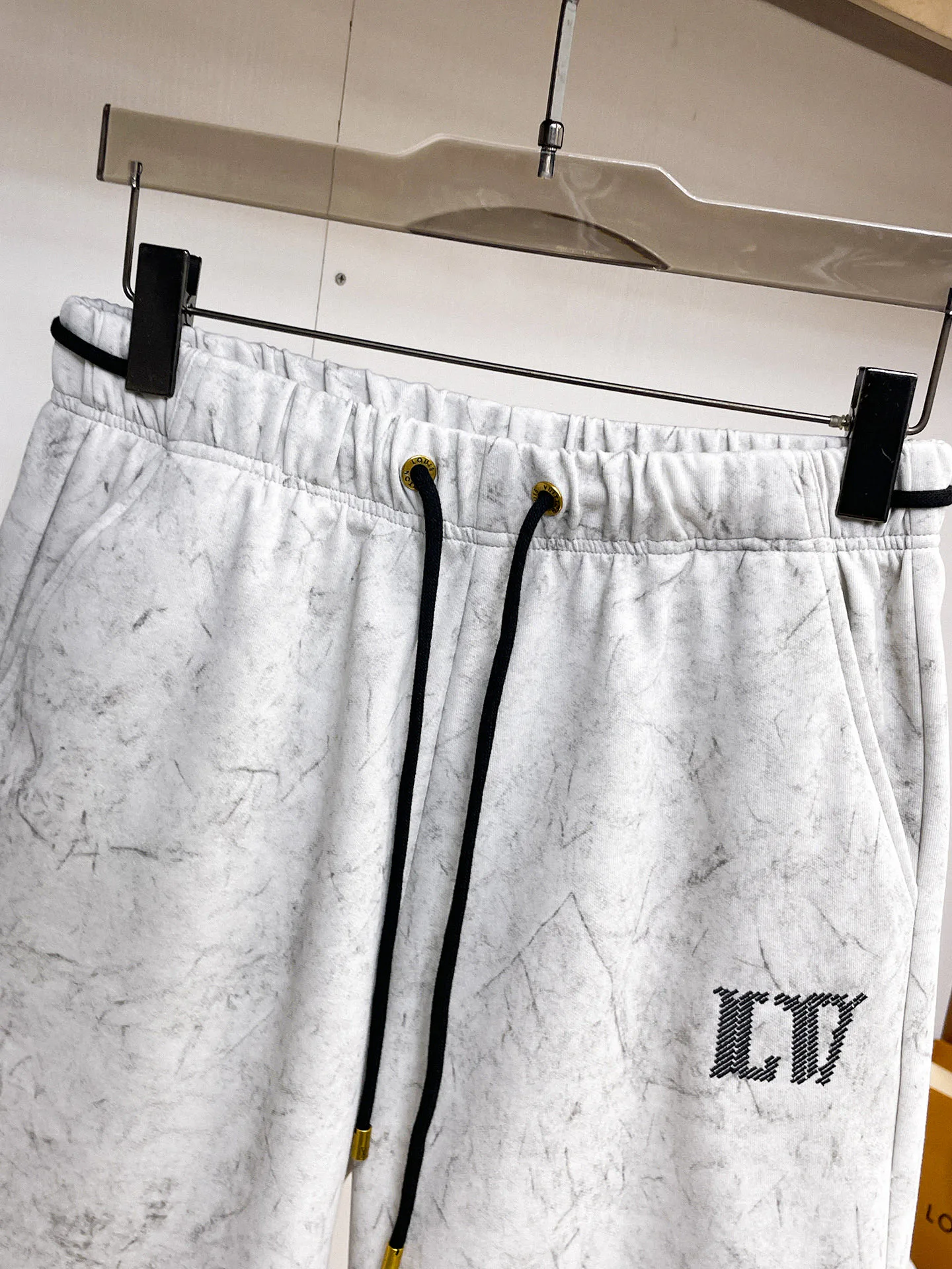 Шорты Мужские Louis Vuitton 13417543