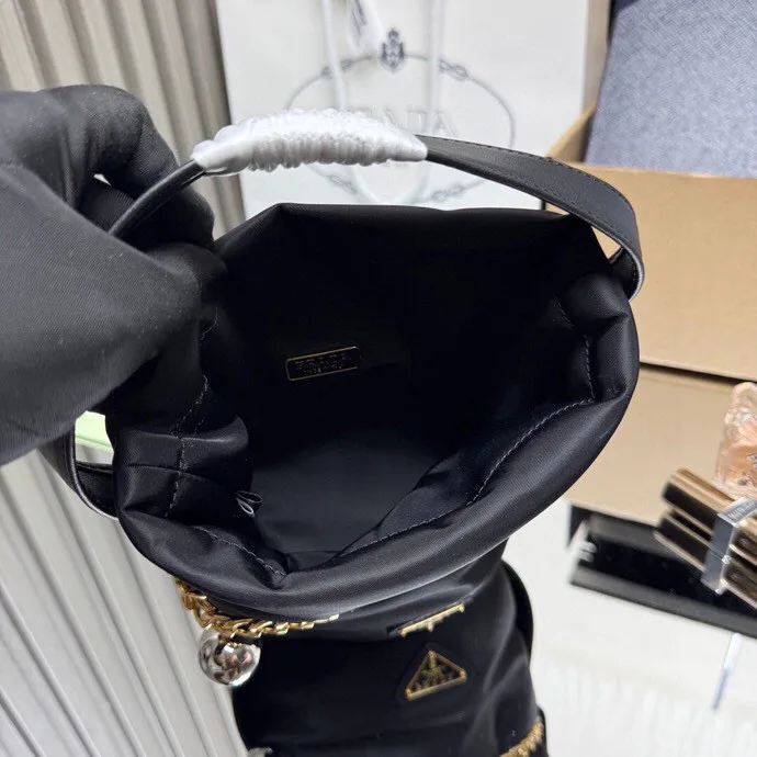 Классические Сумки Женские Prada 340415