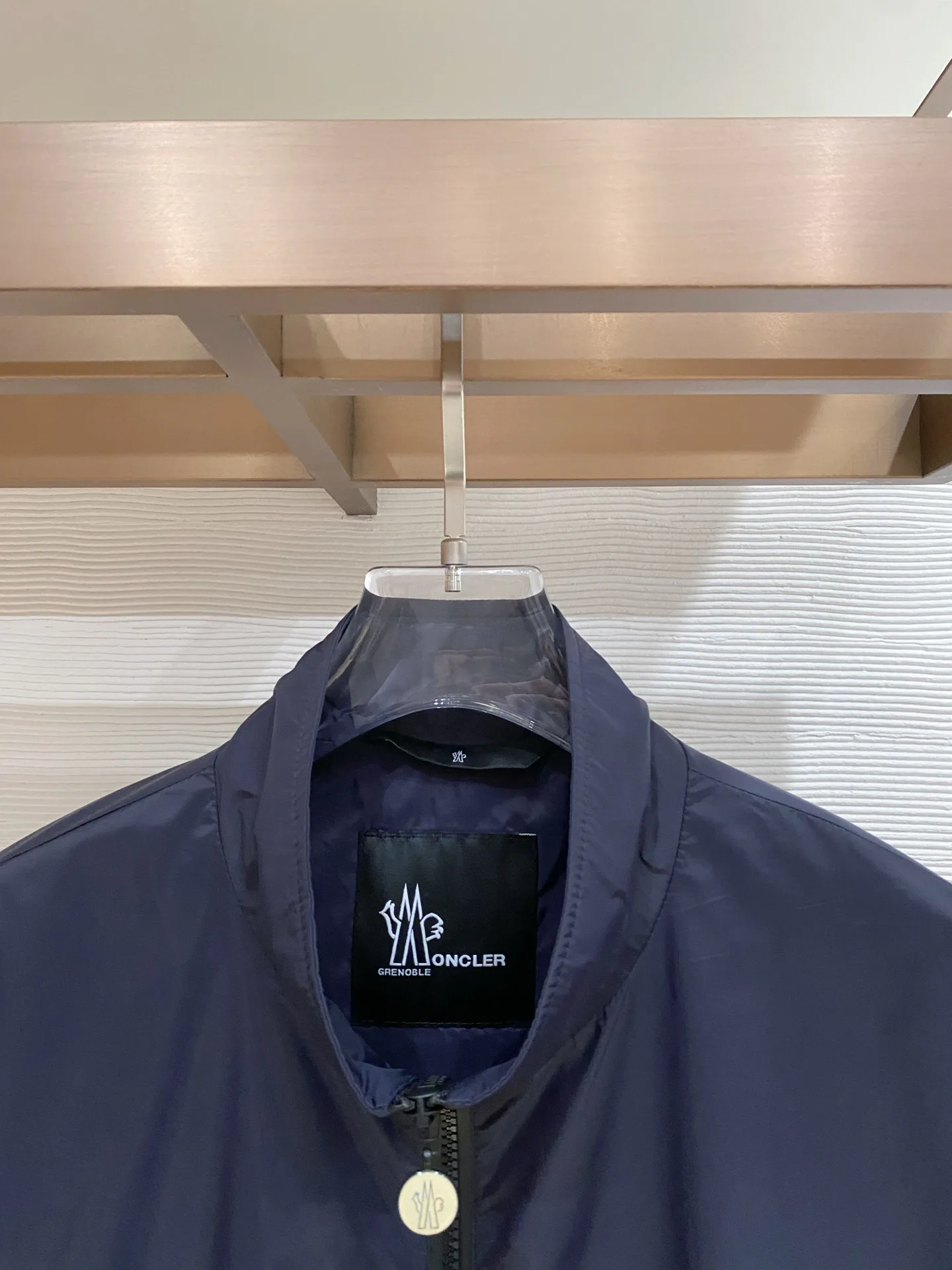 Куртки И Пуховики Мужские Moncler 5059697