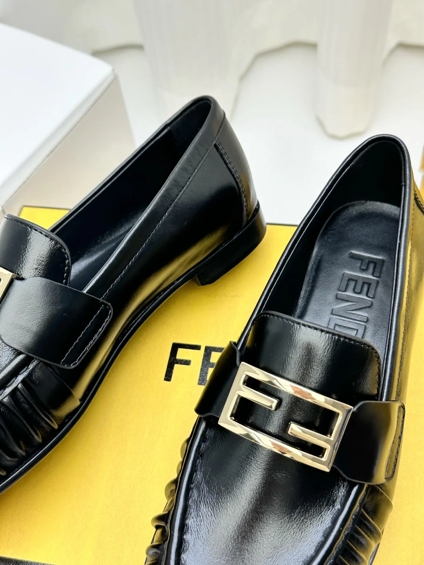 Лоферы И Мокасины Женские Fendi 5595203