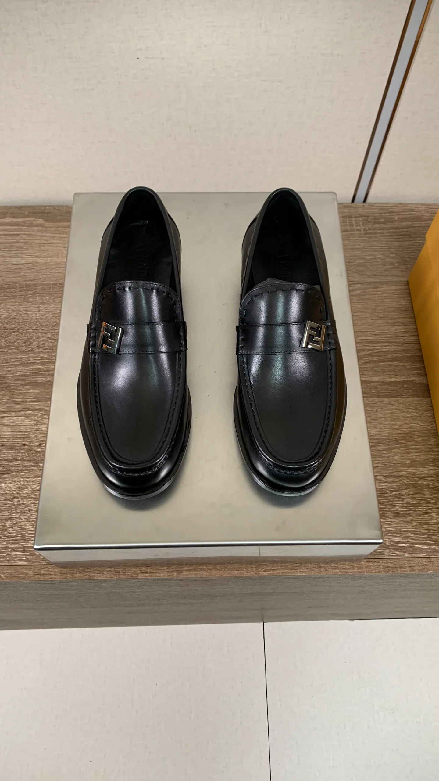 Лоферы И Туфли Мужские Fendi 957488