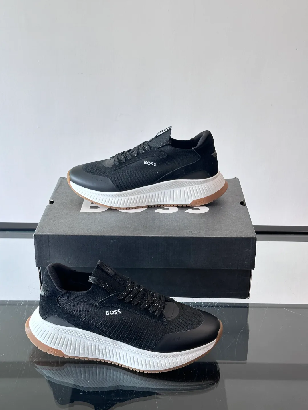 Кроссовки Мужские Hugo Boss 829868