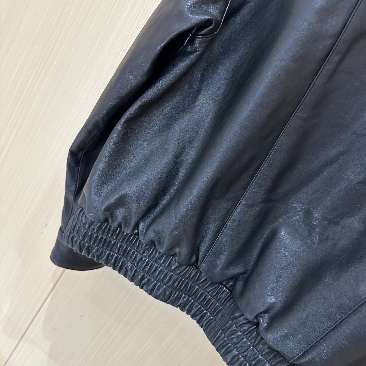 Кожаные Куртки И Дублёнки Женские Saint Laurent 11834547