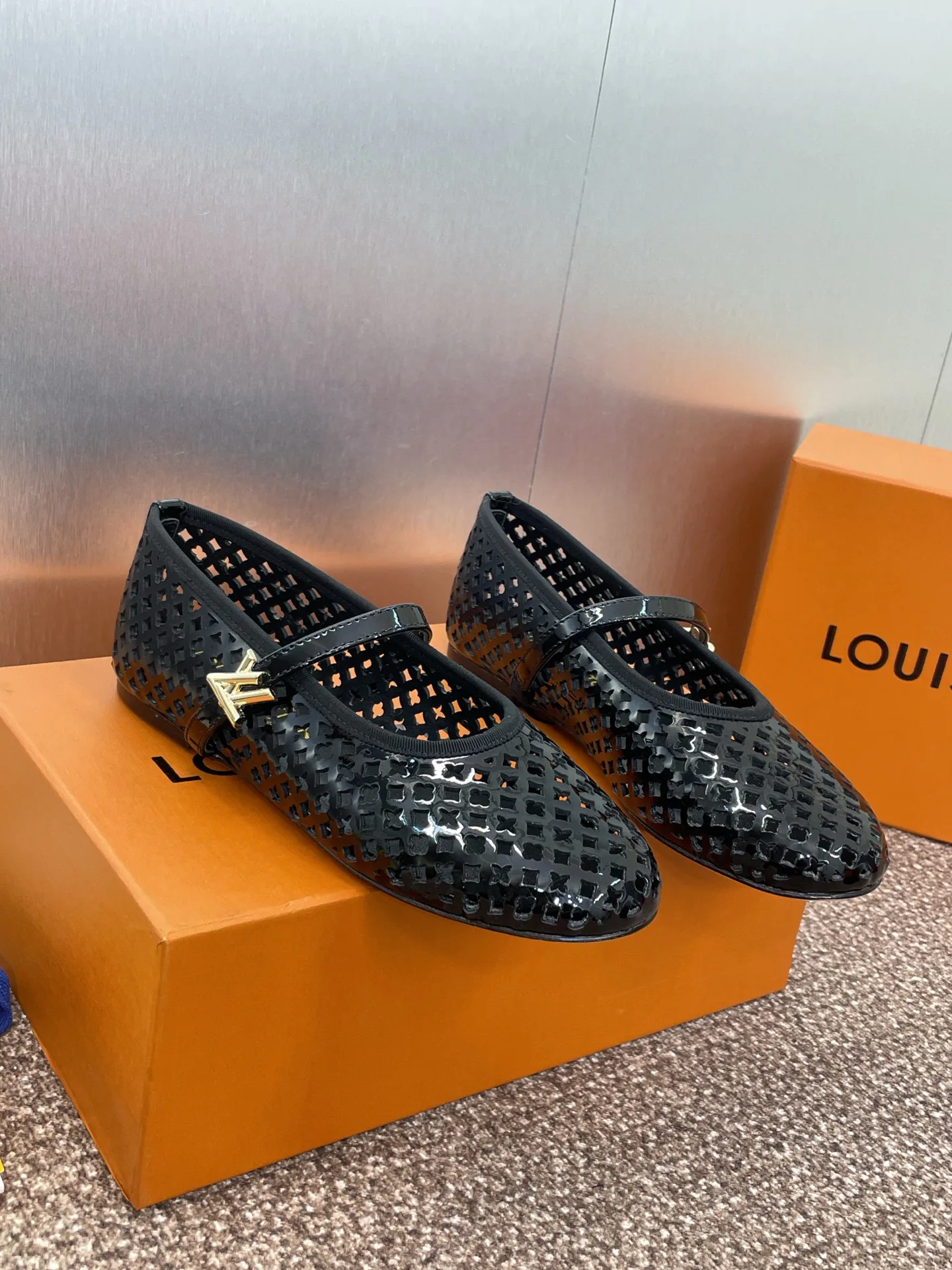 Туфли Женские Louis Vuitton 13346520