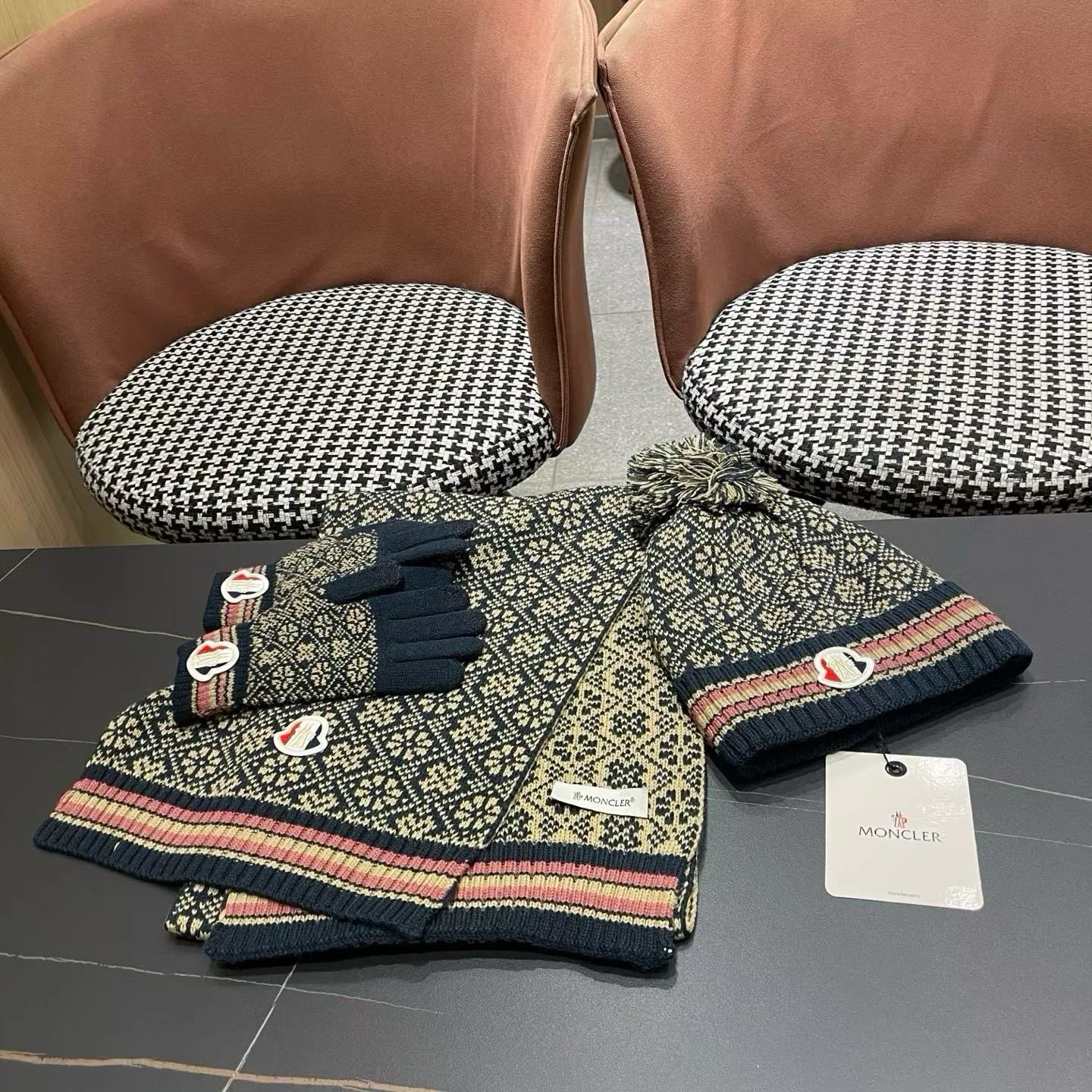 Головные Уборы Moncler 6099223