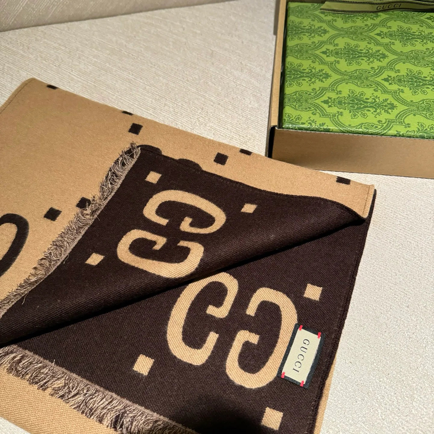 Шарфы Gucci 310232